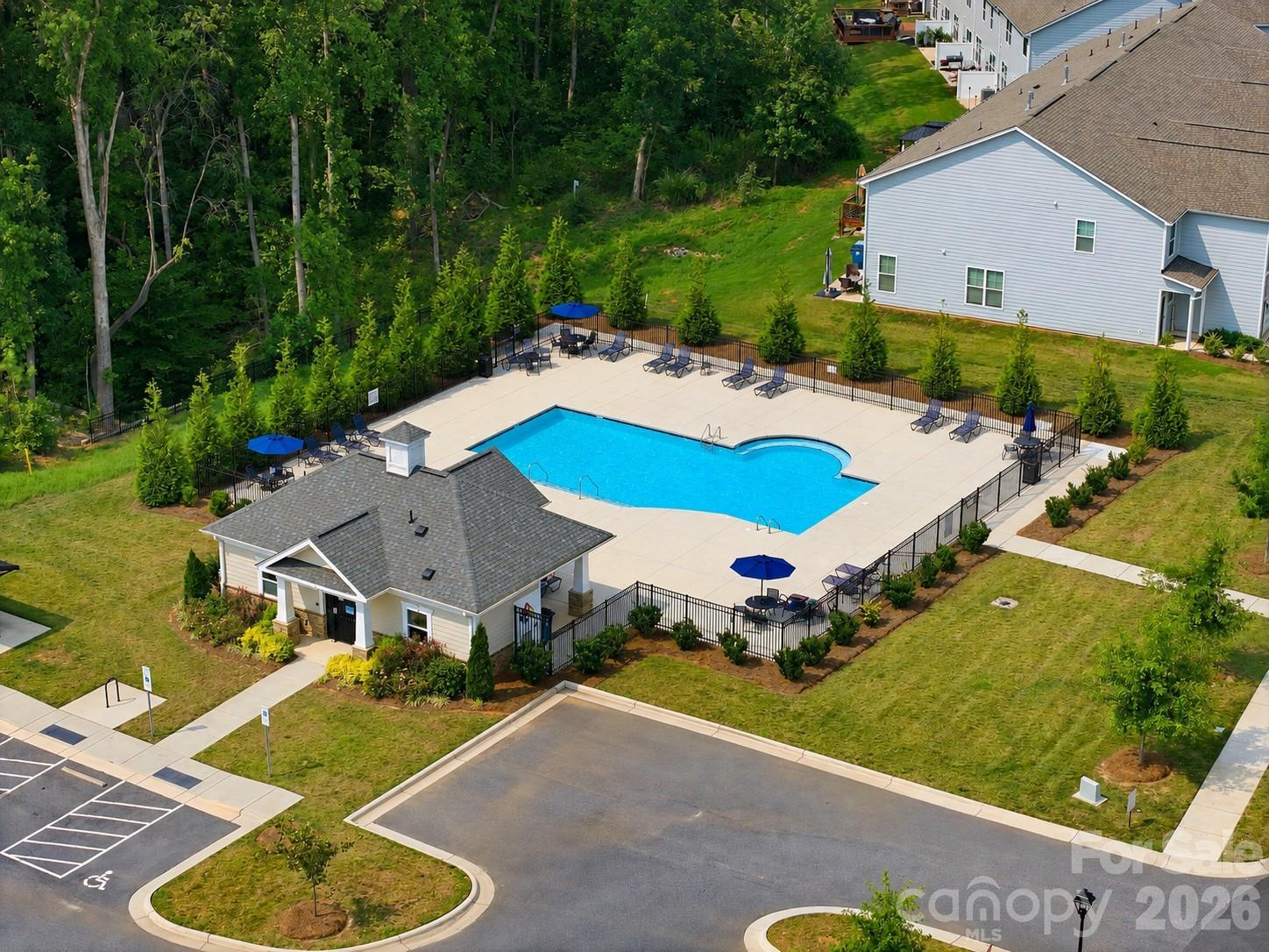4103 Steel Way Property Photo 3