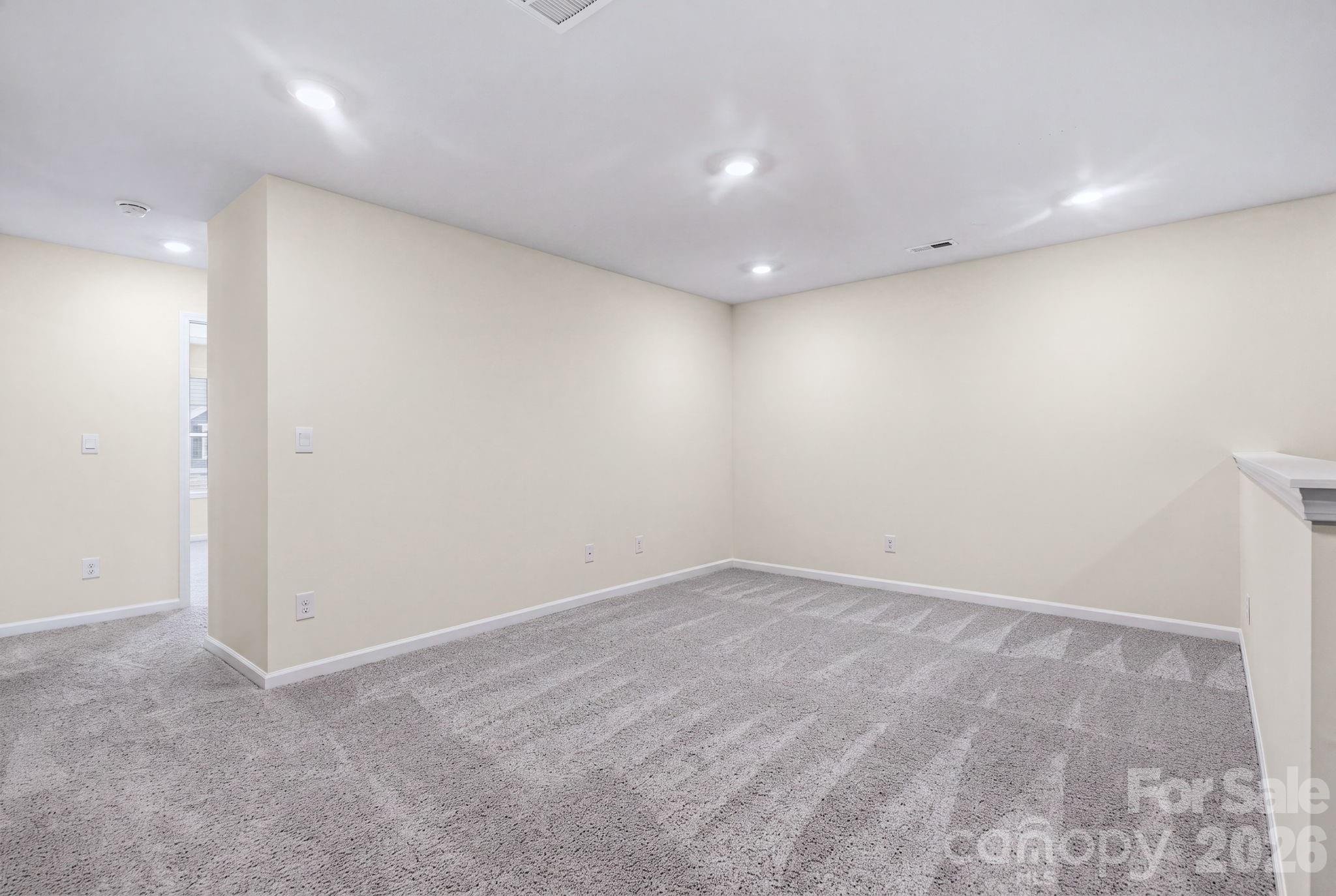 4103 Steel Way Property Photo 24