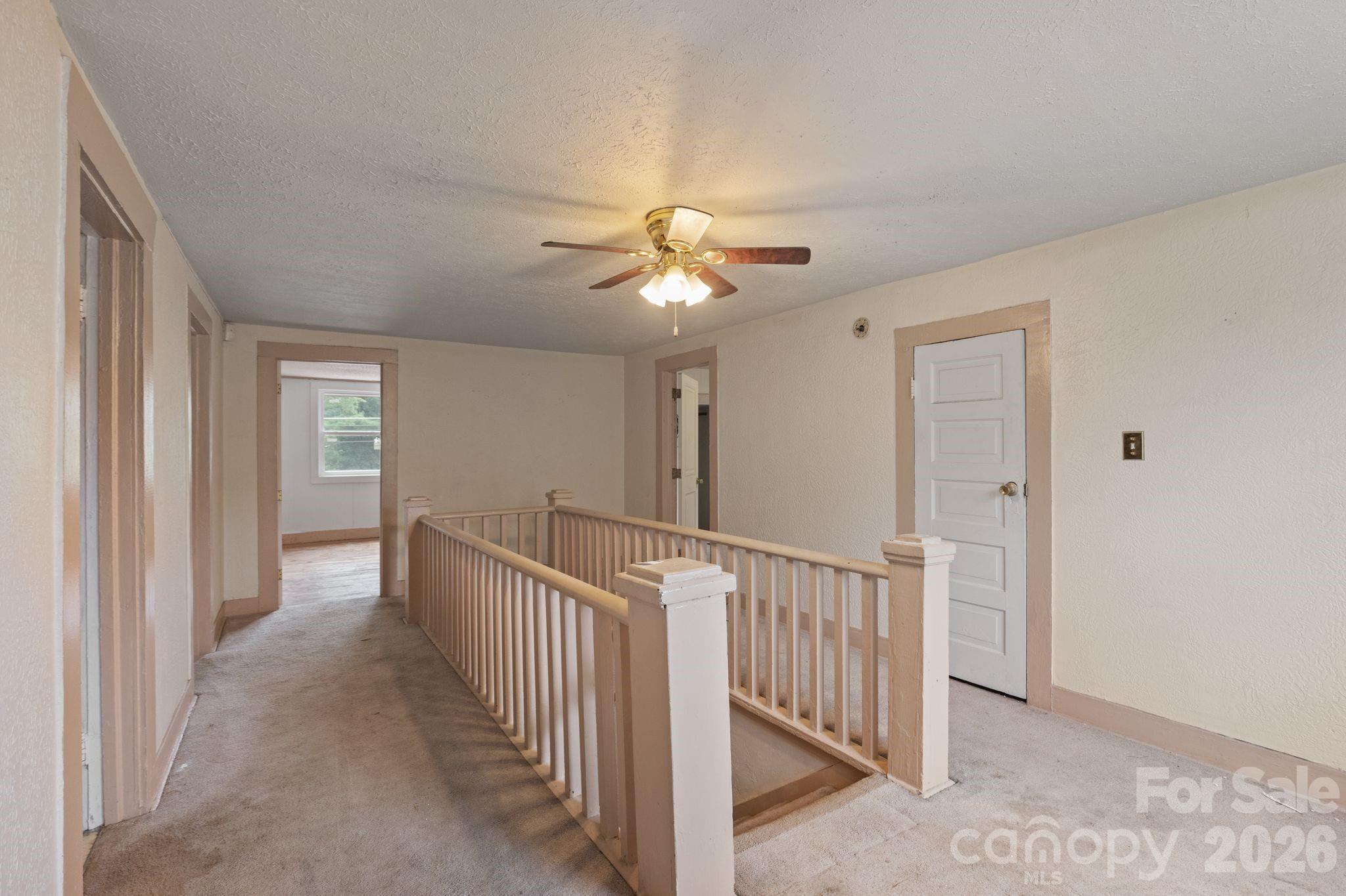 1434 S Main Street Property Photo 15