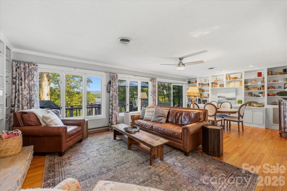 6149 N Shore Drive Property Photo 20
