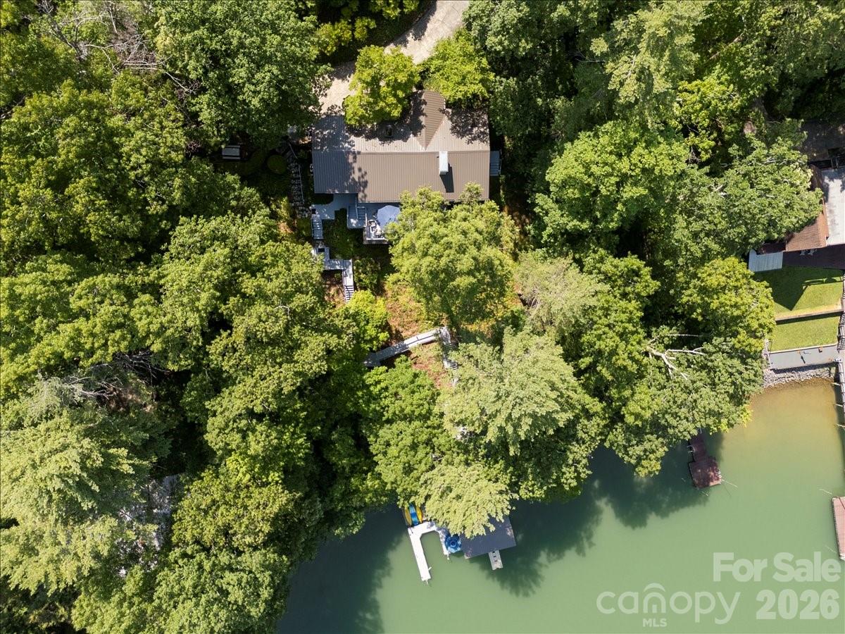 6149 N Shore Drive Property Photo 39