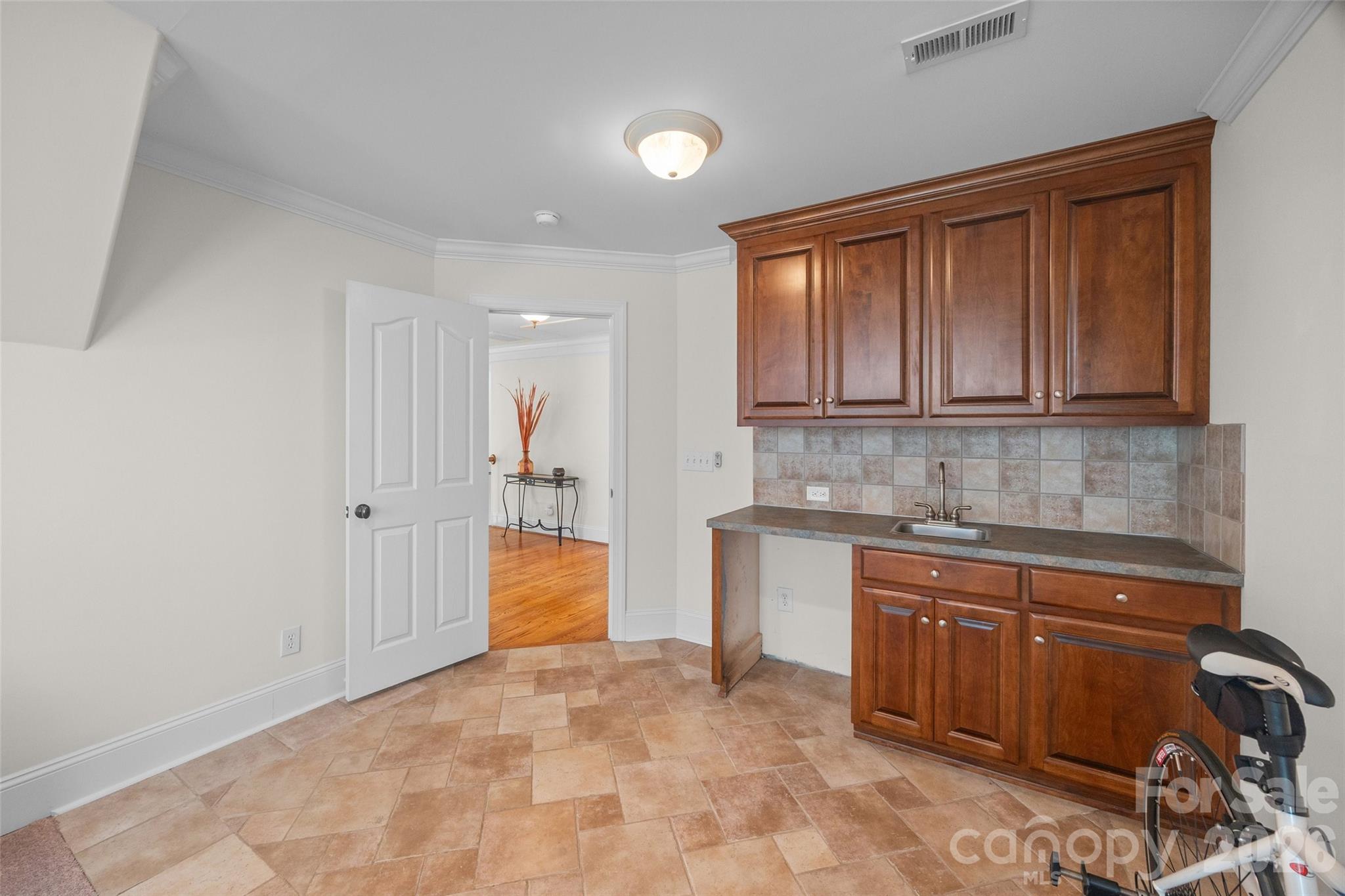 5864 Johnson Road Property Photo 26