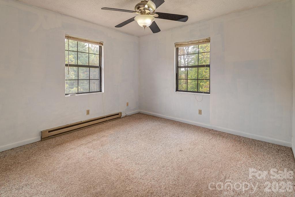 216 Pickens Road Property Photo 14