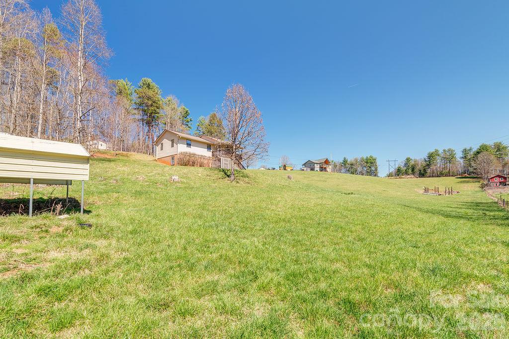 216 Pickens Road Property Photo 24