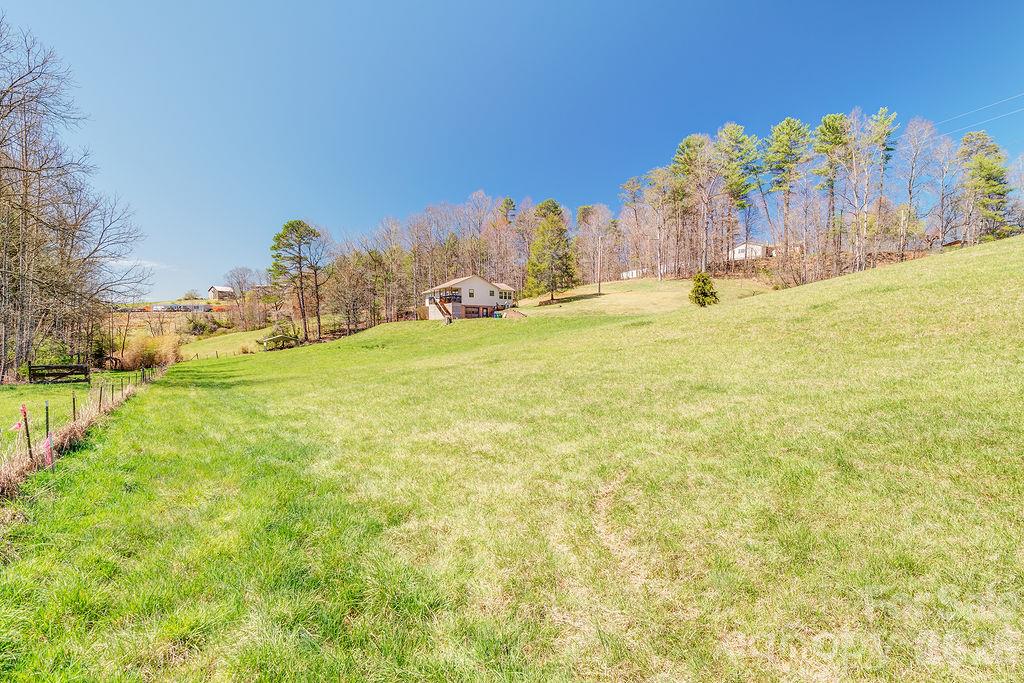 216 Pickens Road Property Photo 25