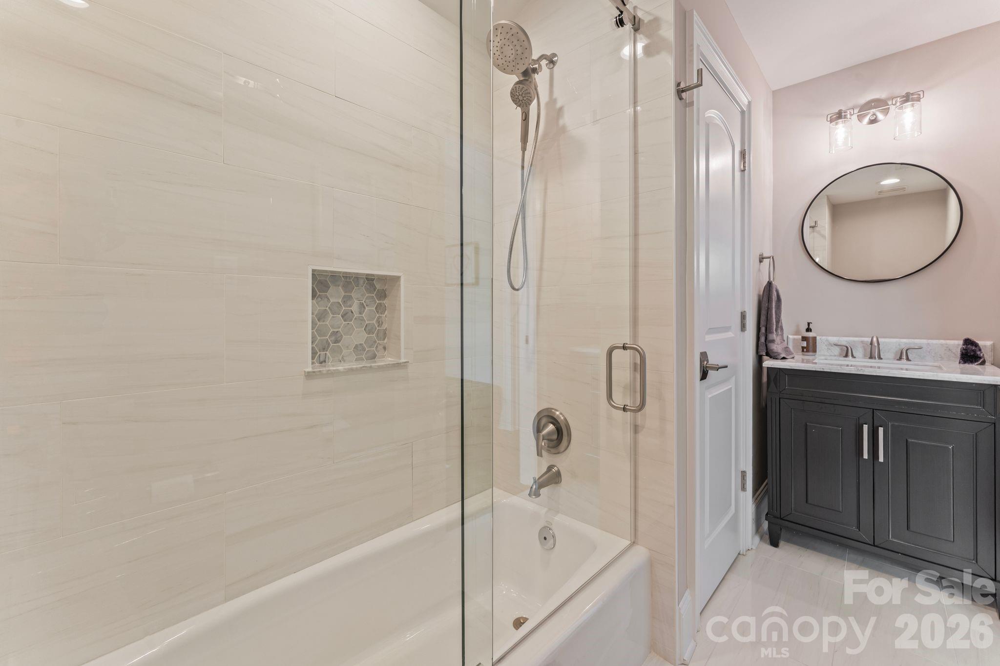 17411 Summer Place Drive Property Photo 32
