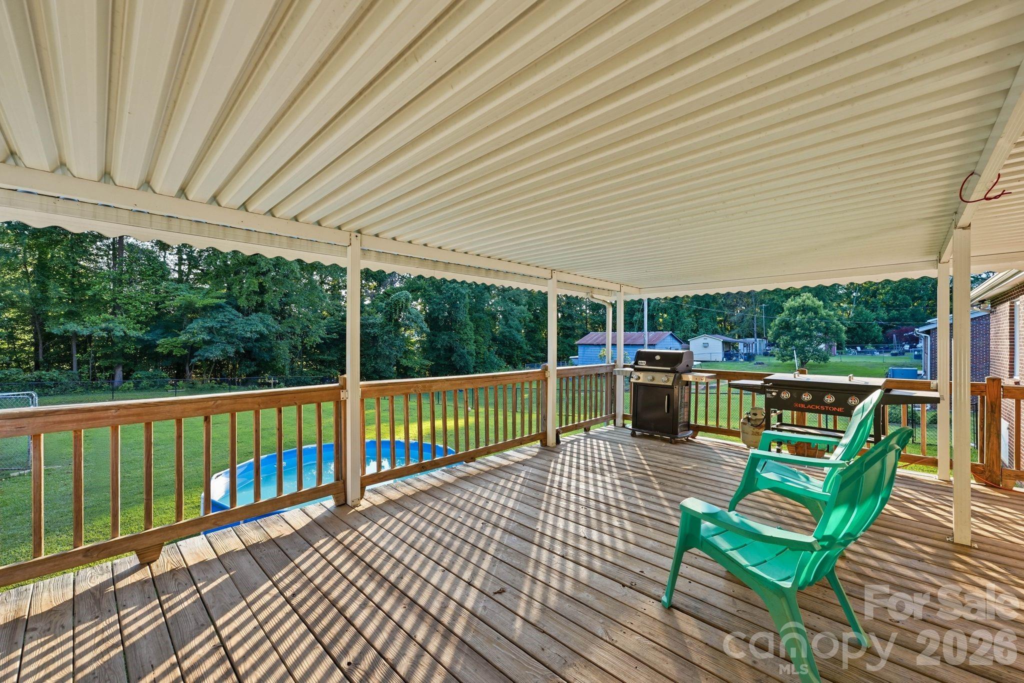 112 Brookside Drive Property Photo 31