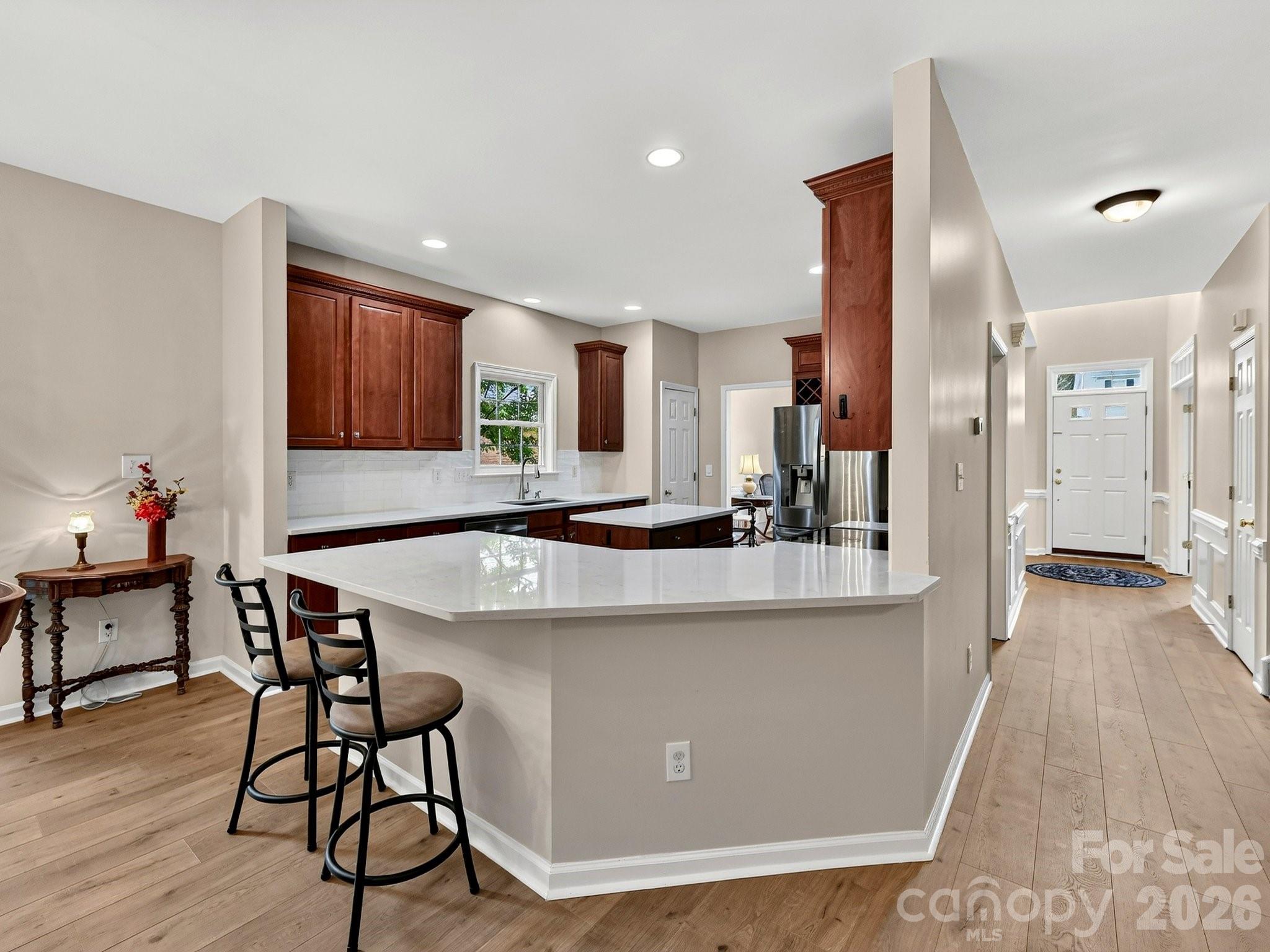 8505 Tintinhull Lane Property Photo 5