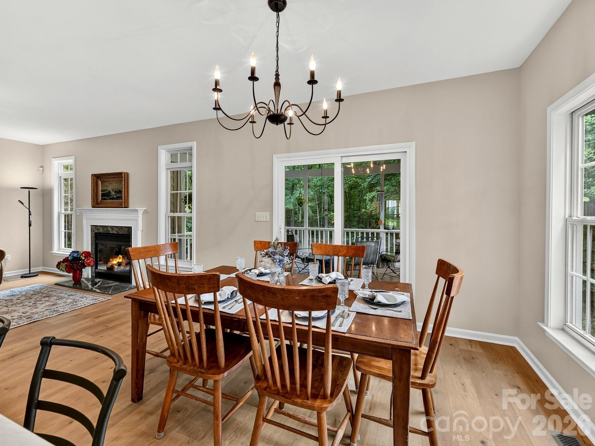 8505 Tintinhull Lane Property Photo 10