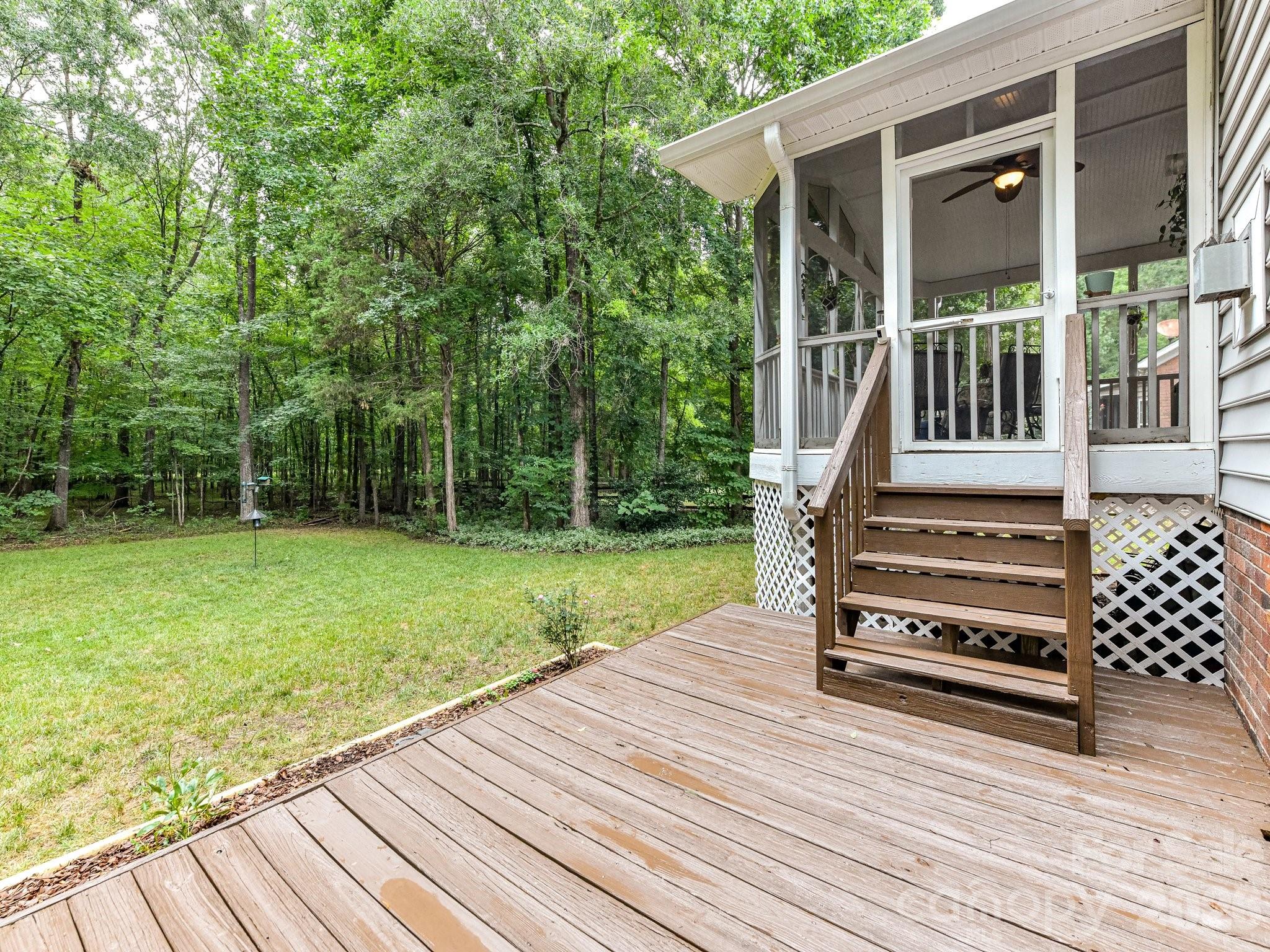 8505 Tintinhull Lane Property Photo 31