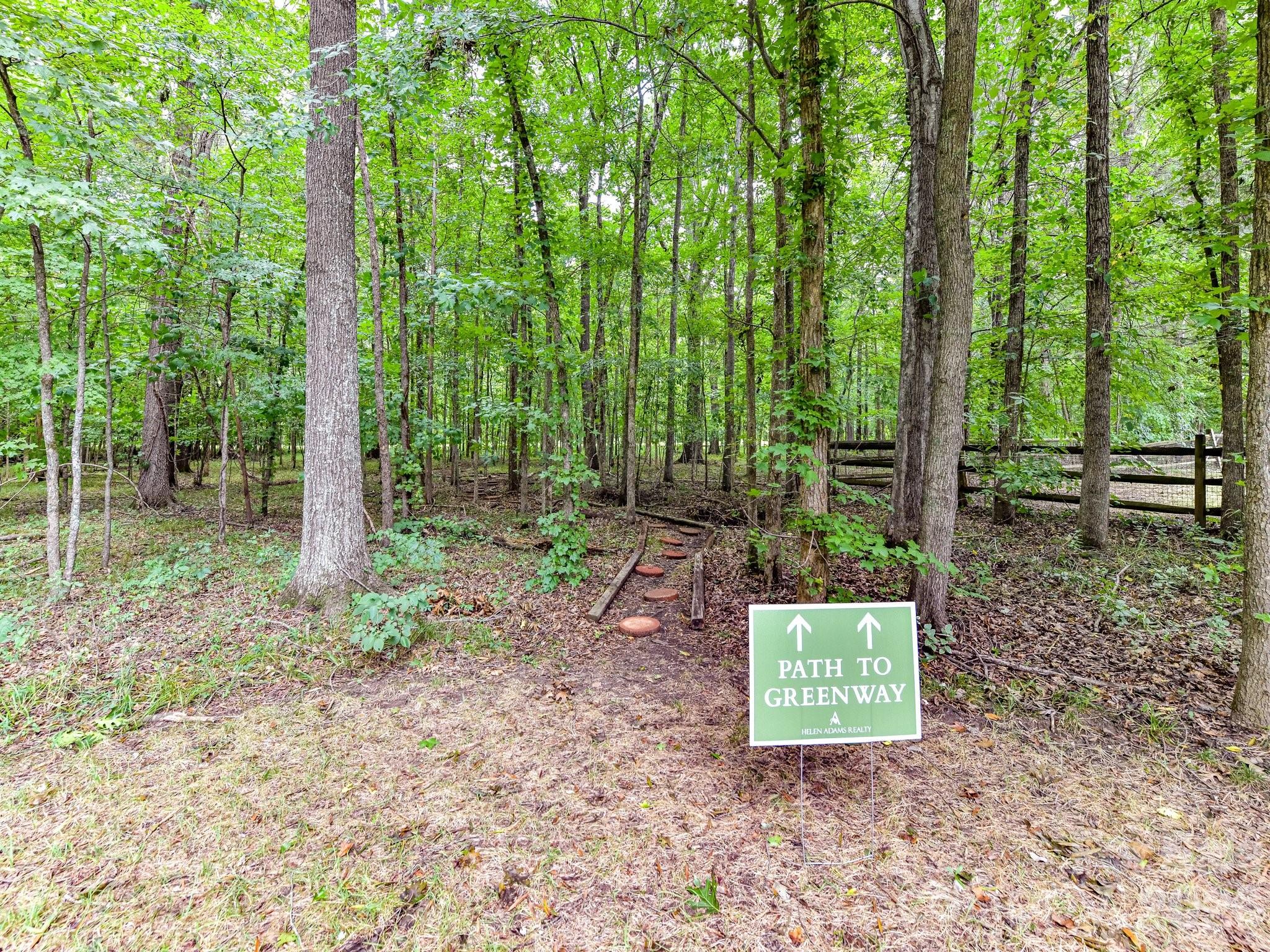 8505 Tintinhull Lane Property Photo 35