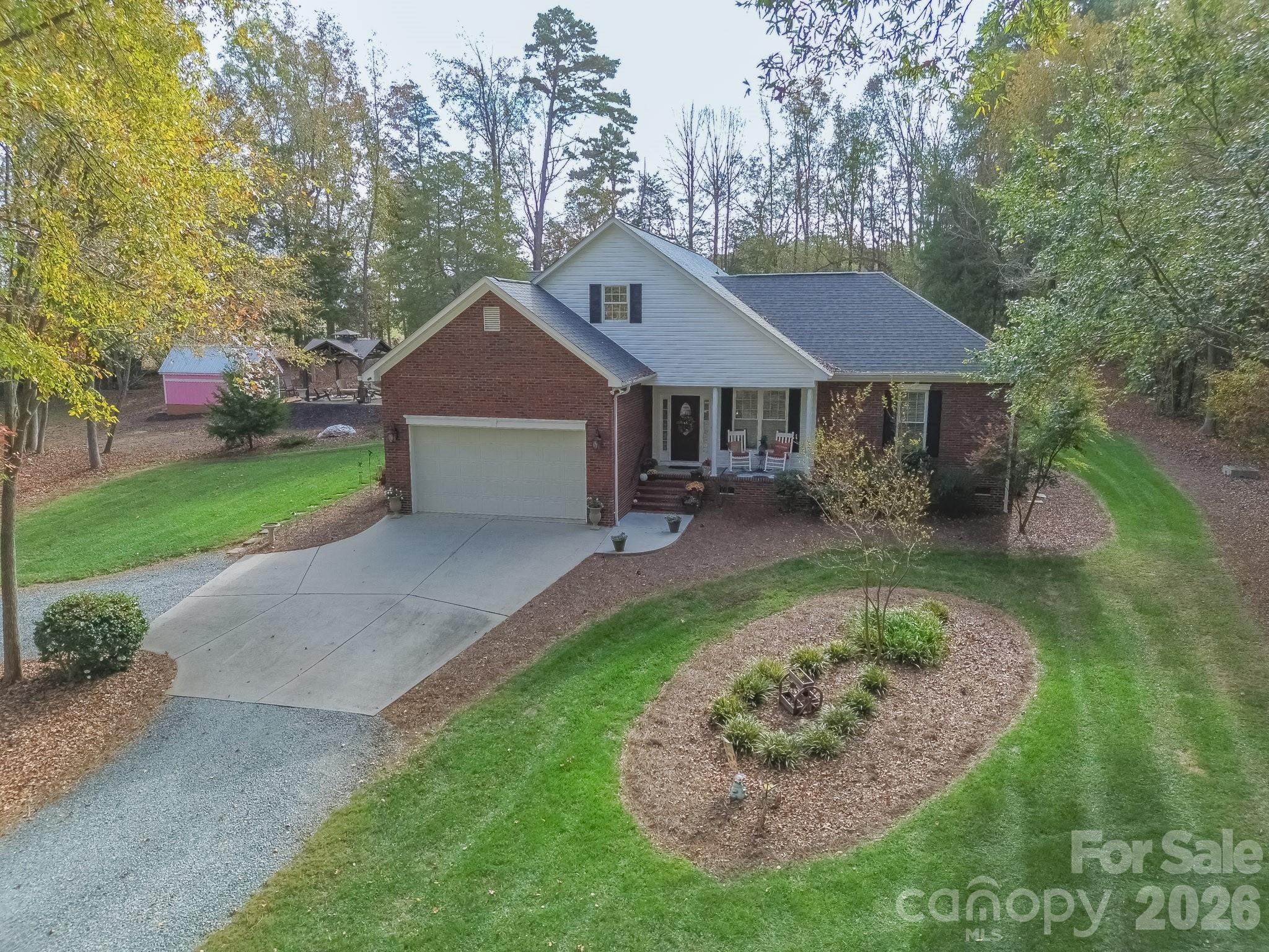 415 Witmore Road Property Photo 2