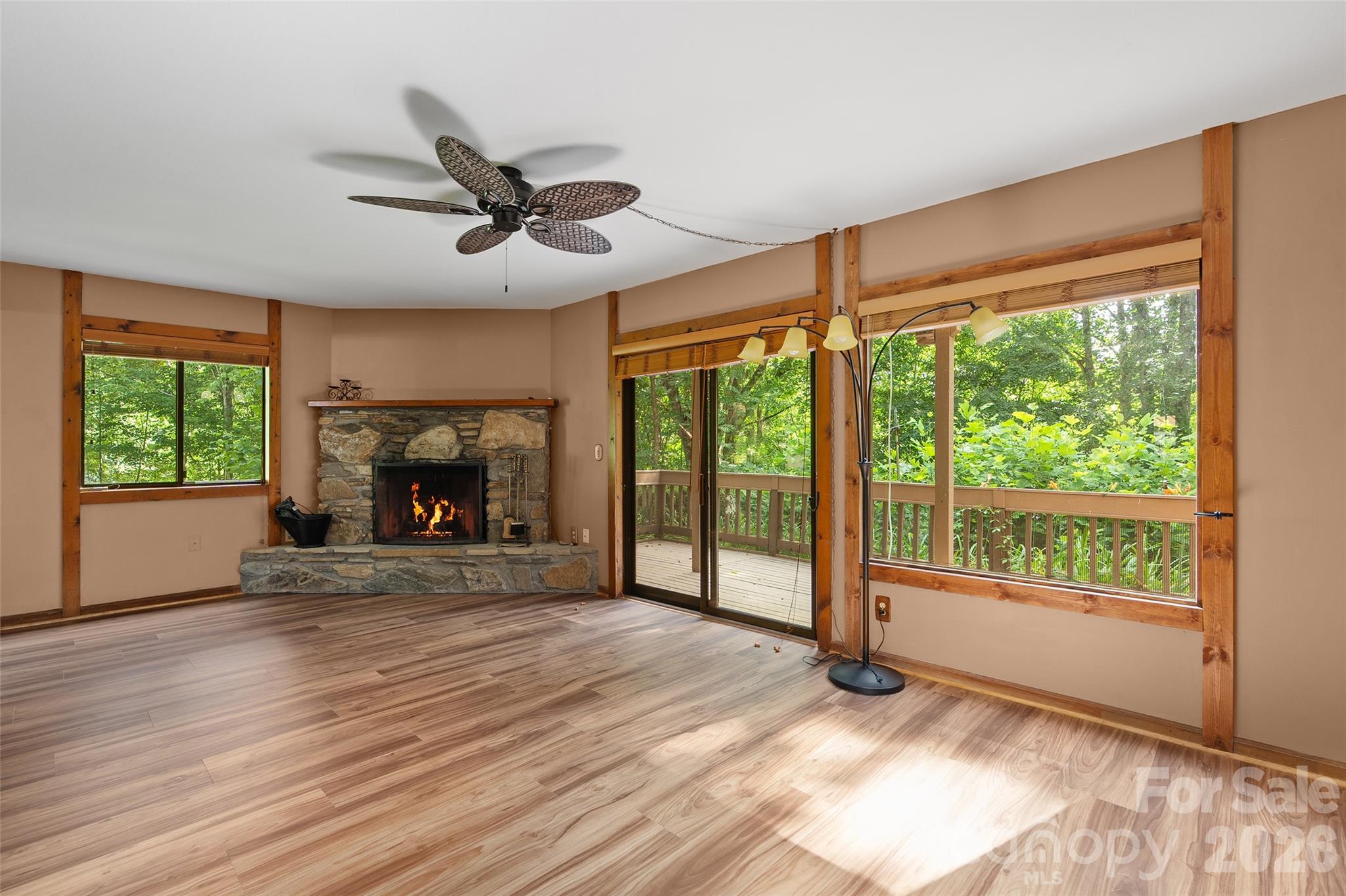 37 George Circle Property Photo 14
