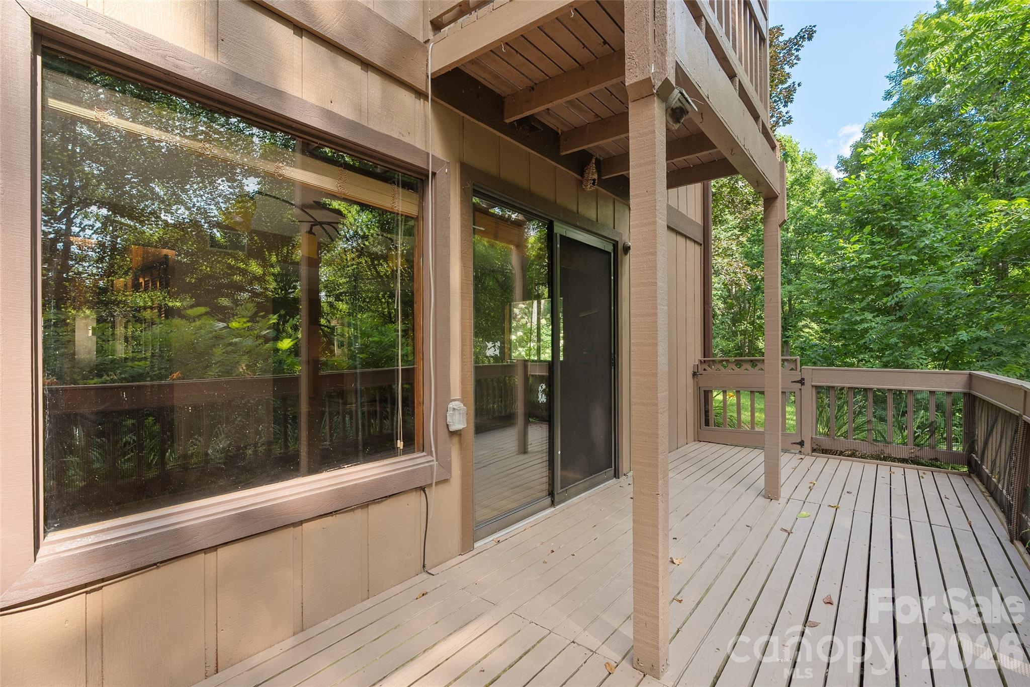 37 George Circle Property Photo 16
