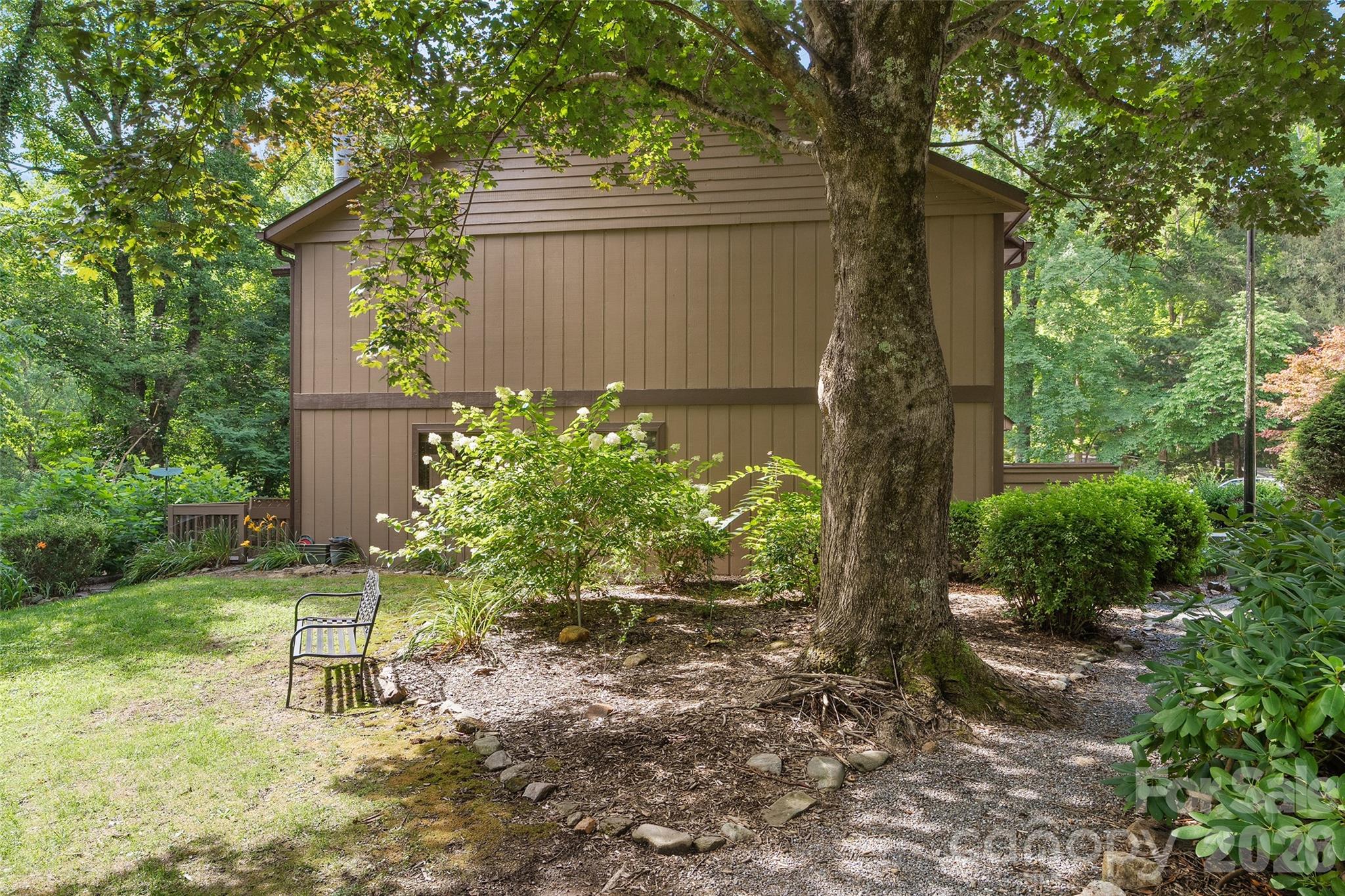 37 George Circle Property Photo 19