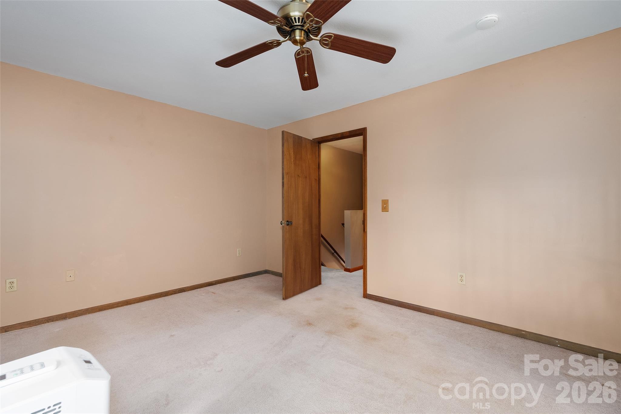 37 George Circle Property Photo 22