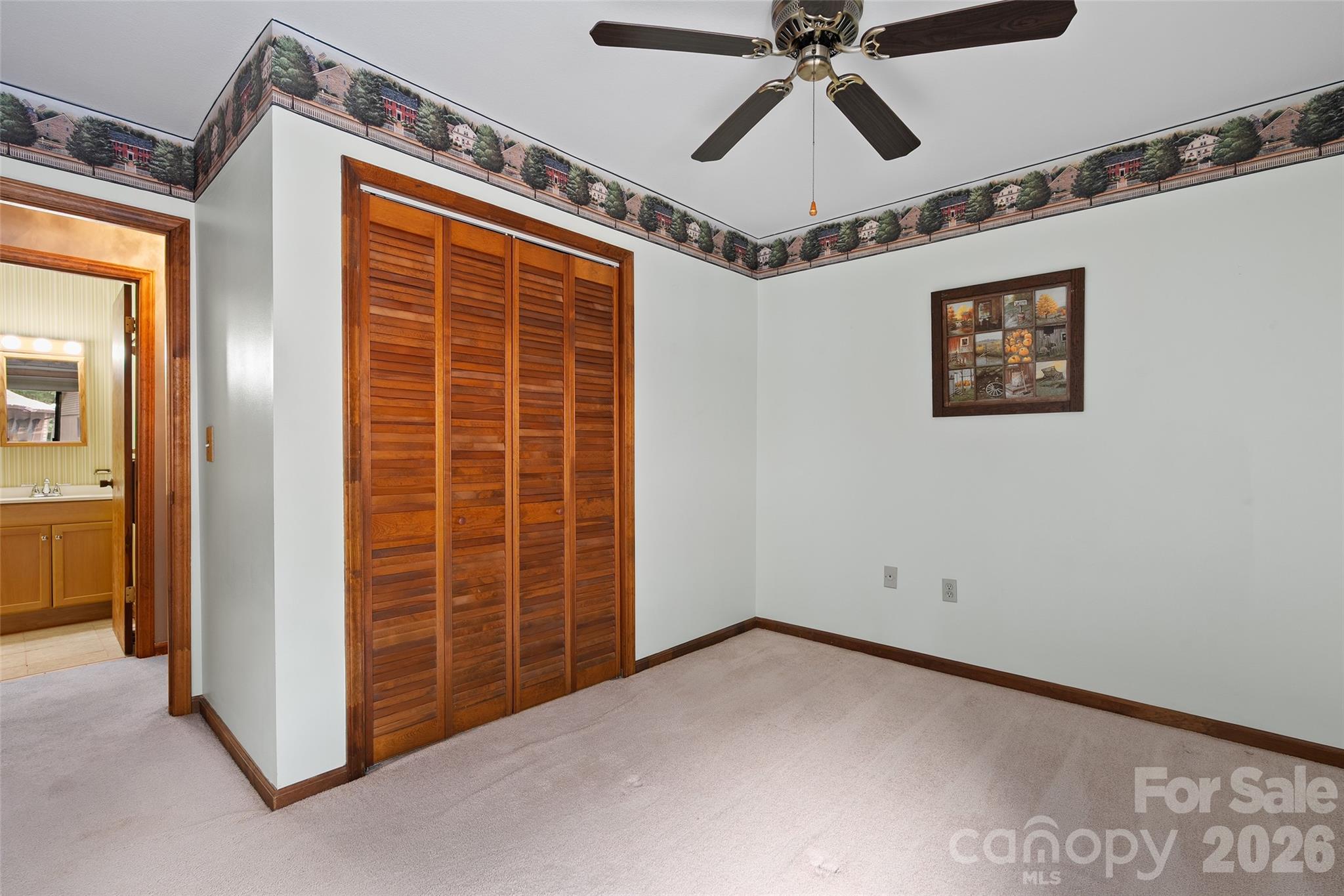 37 George Circle Property Photo 30