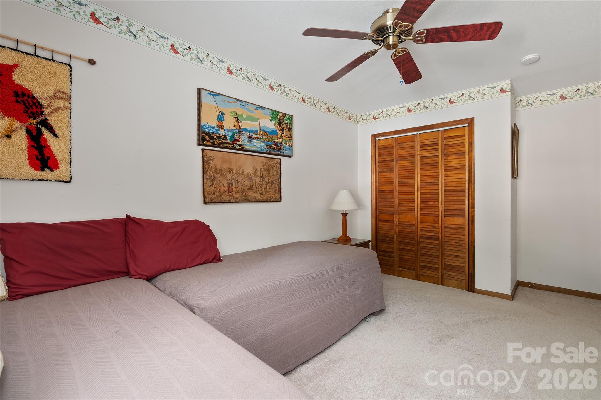 37 George Circle Property Photo 32