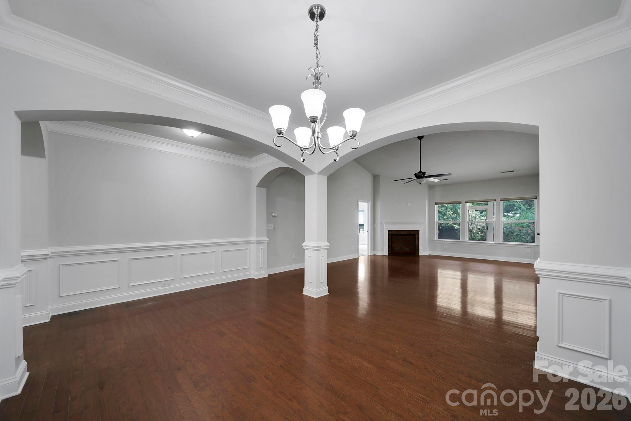 2001 Oakmere Road Property Photo 7