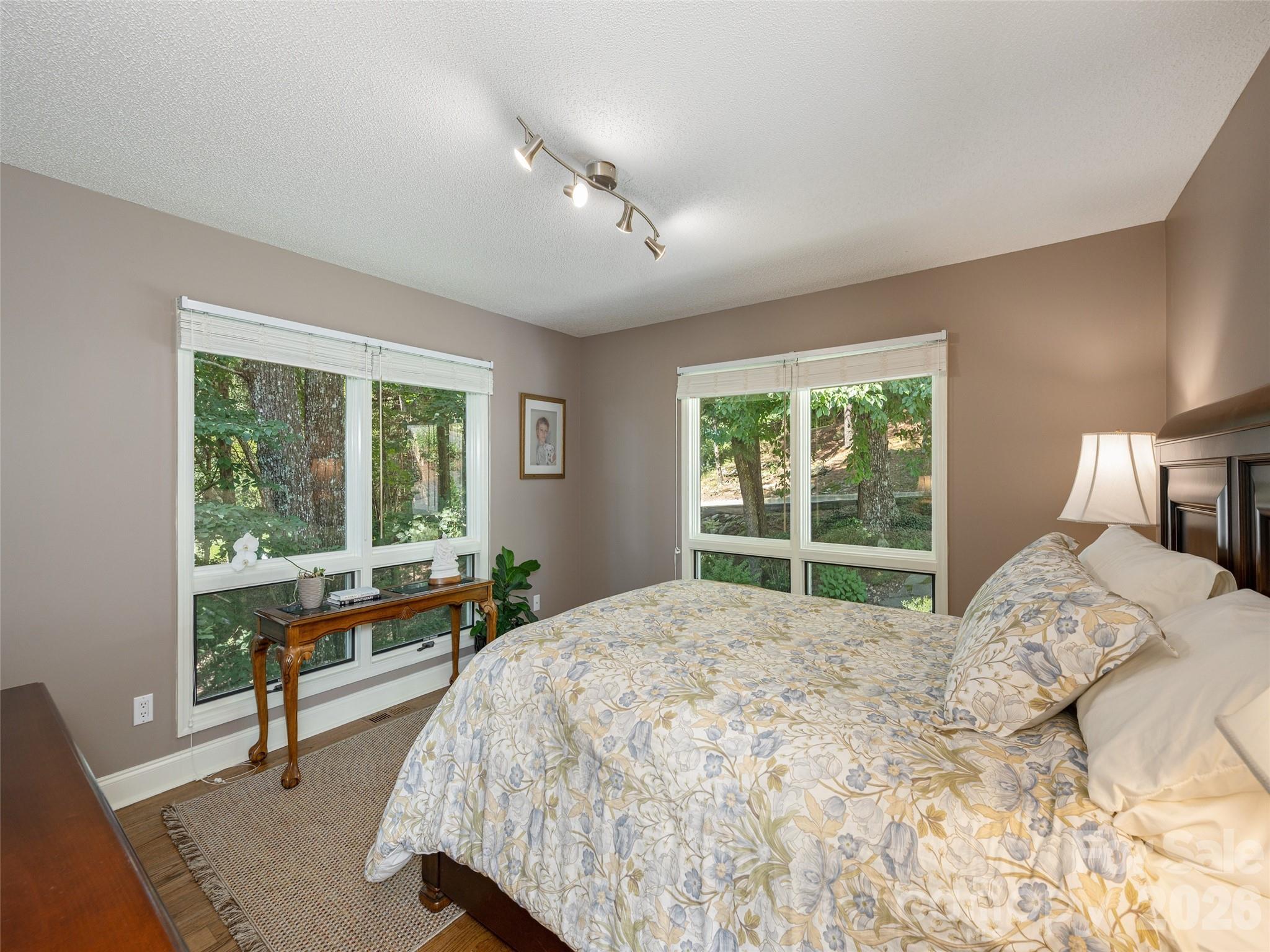 210 Claymoor Court Property Photo 23