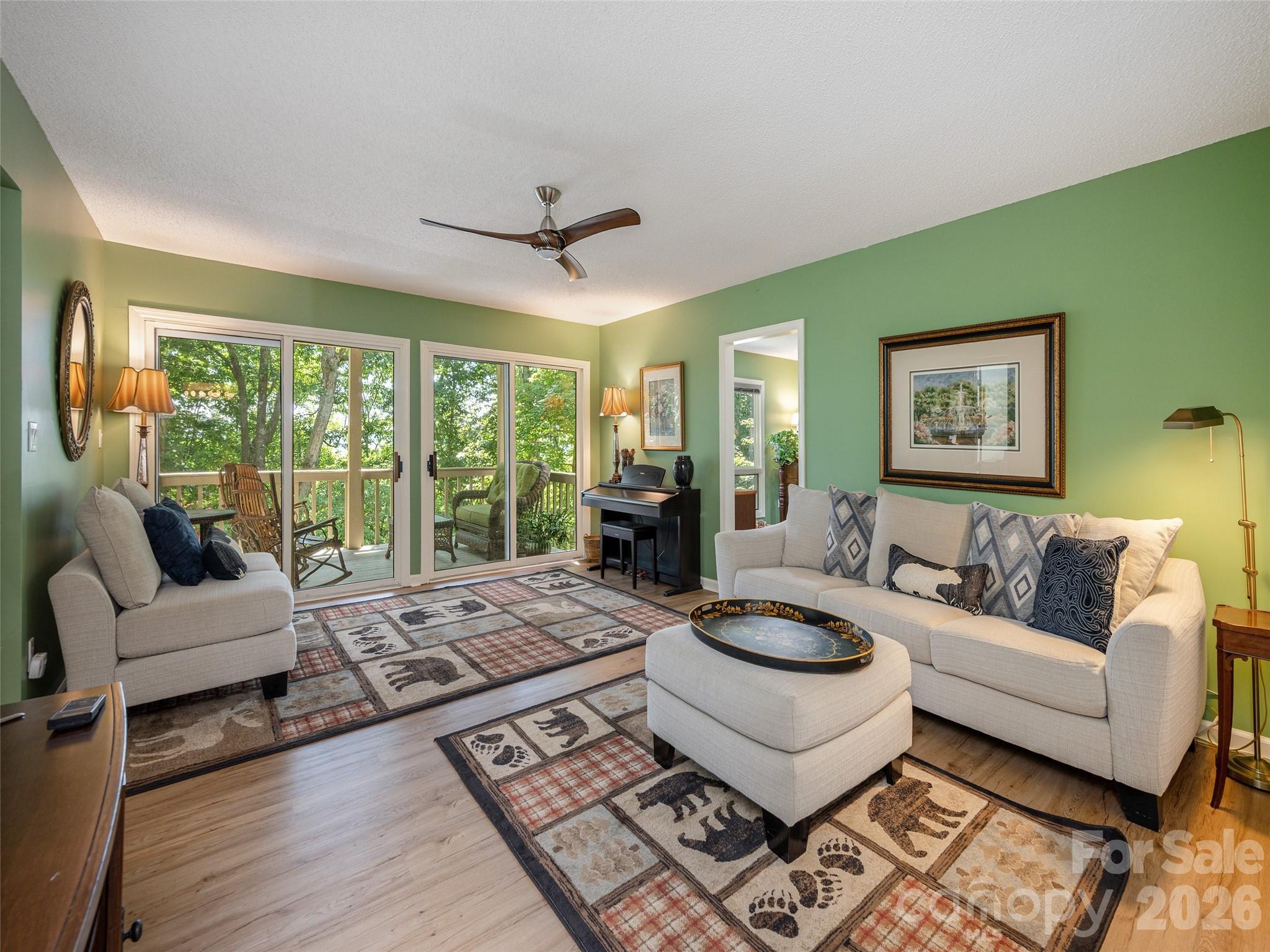 210 Claymoor Court Property Photo 27
