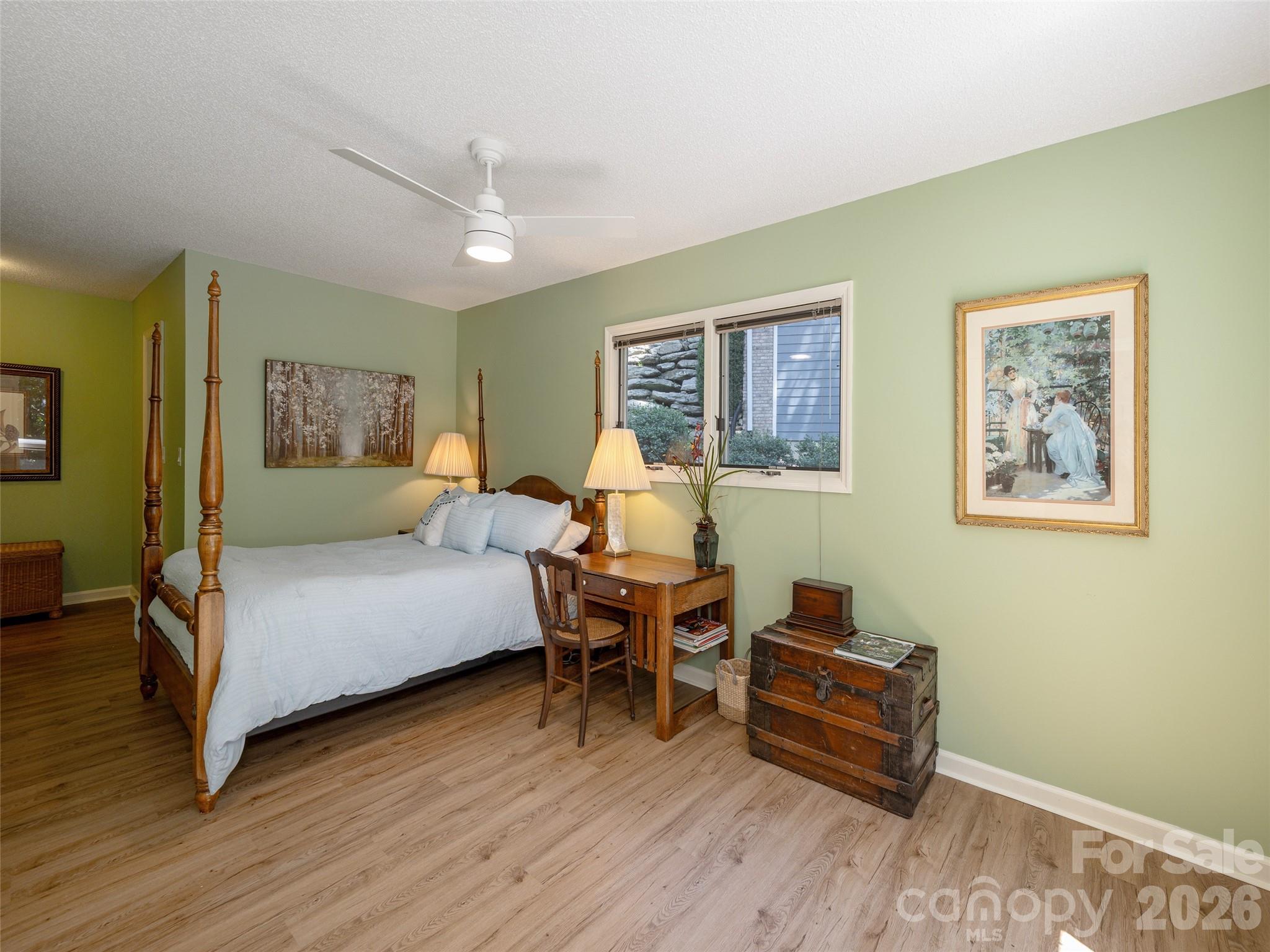 210 Claymoor Court Property Photo 28