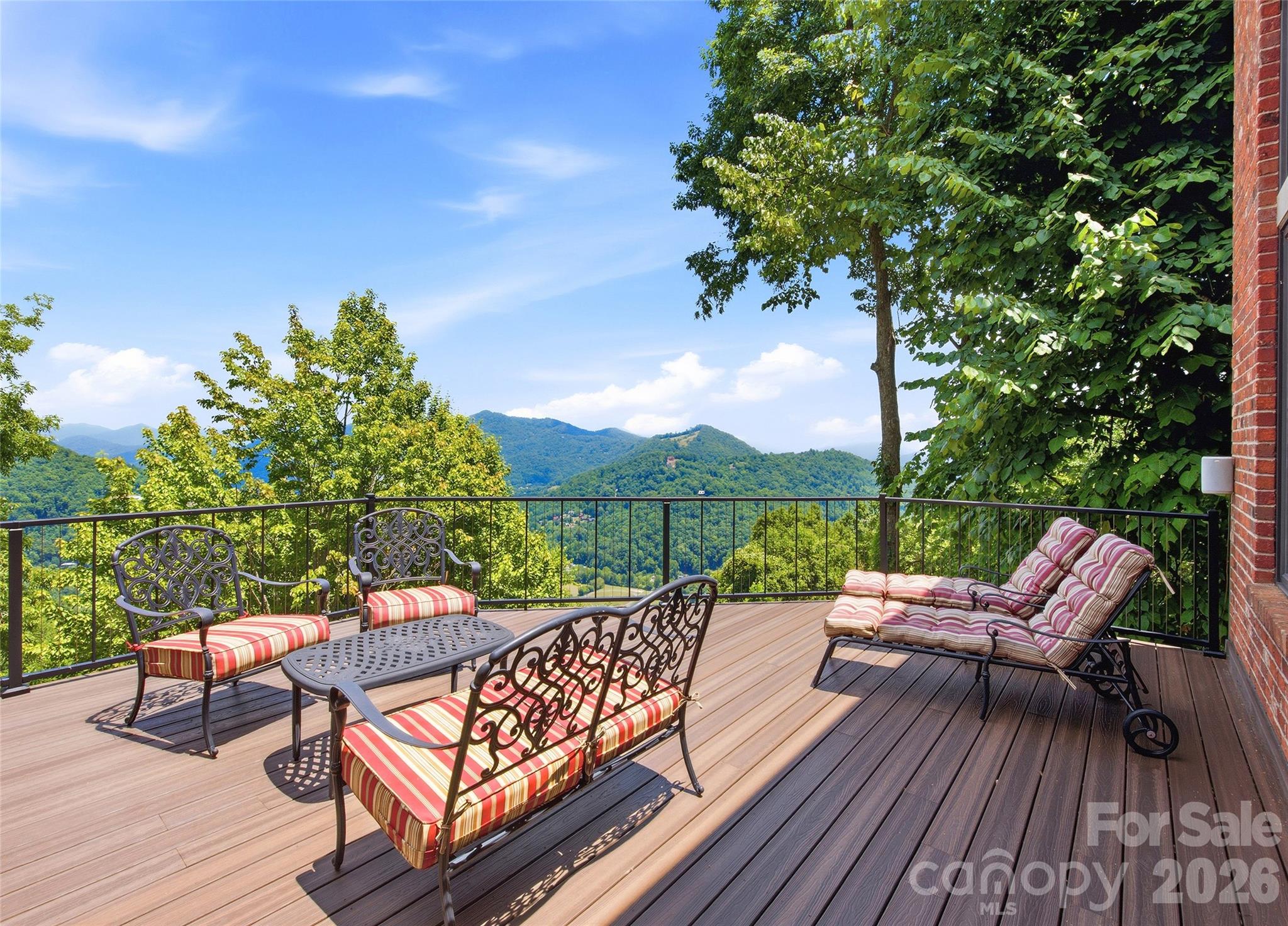 106 Coyote Ridge Property Photo 4