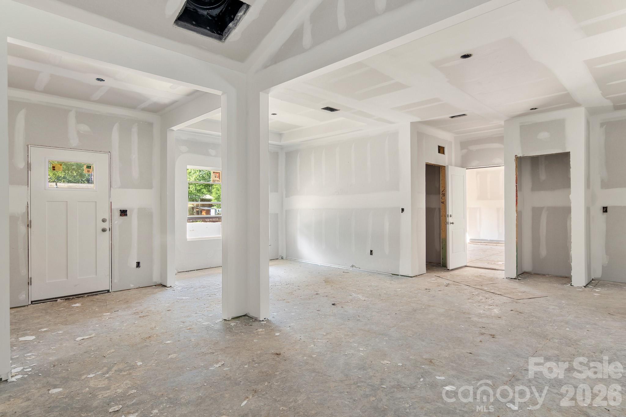 816 Winding Brook Road Property Photo 5