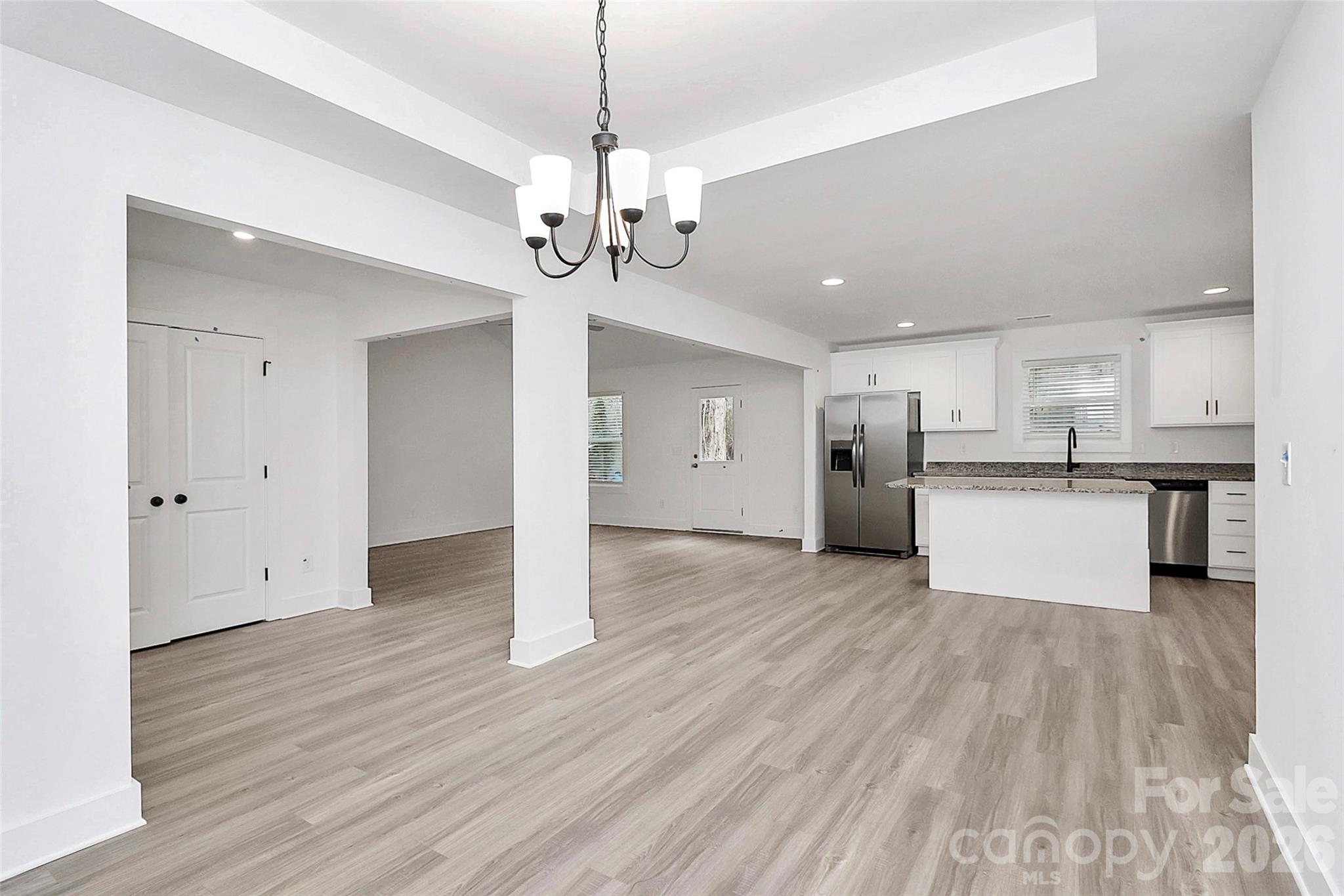 816 Winding Brook Road Property Photo 8
