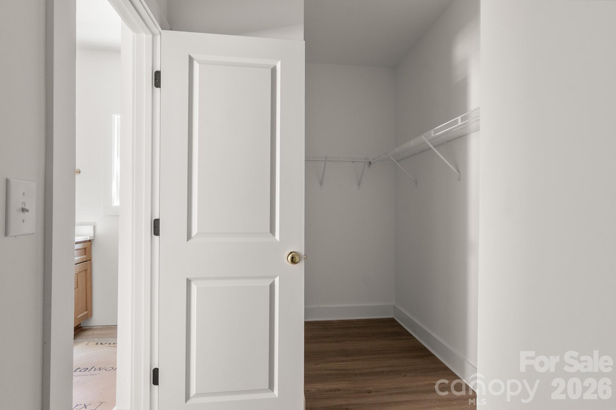 816 Winding Brook Road Property Photo 21