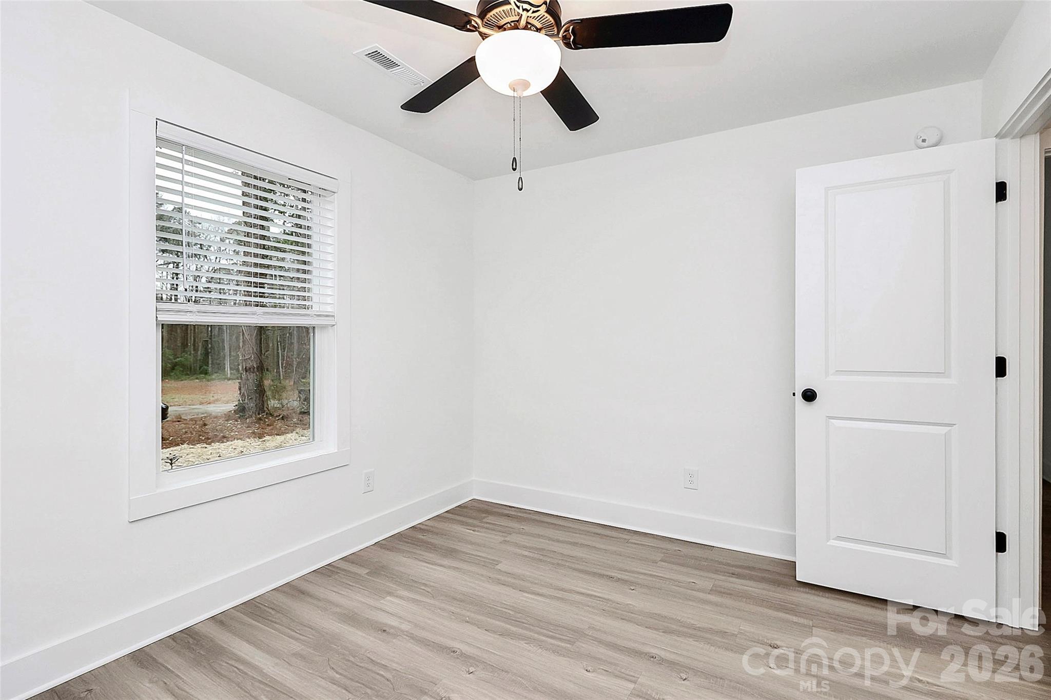 816 Winding Brook Road Property Photo 32