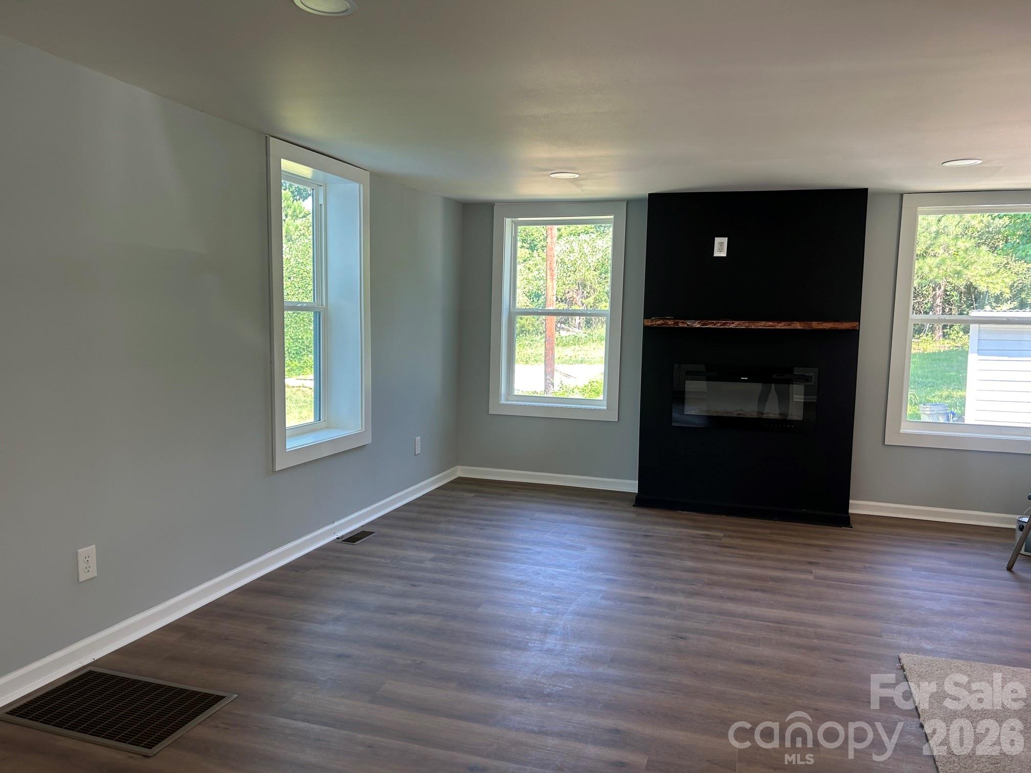 1150 Radcliff Road Property Photo 14