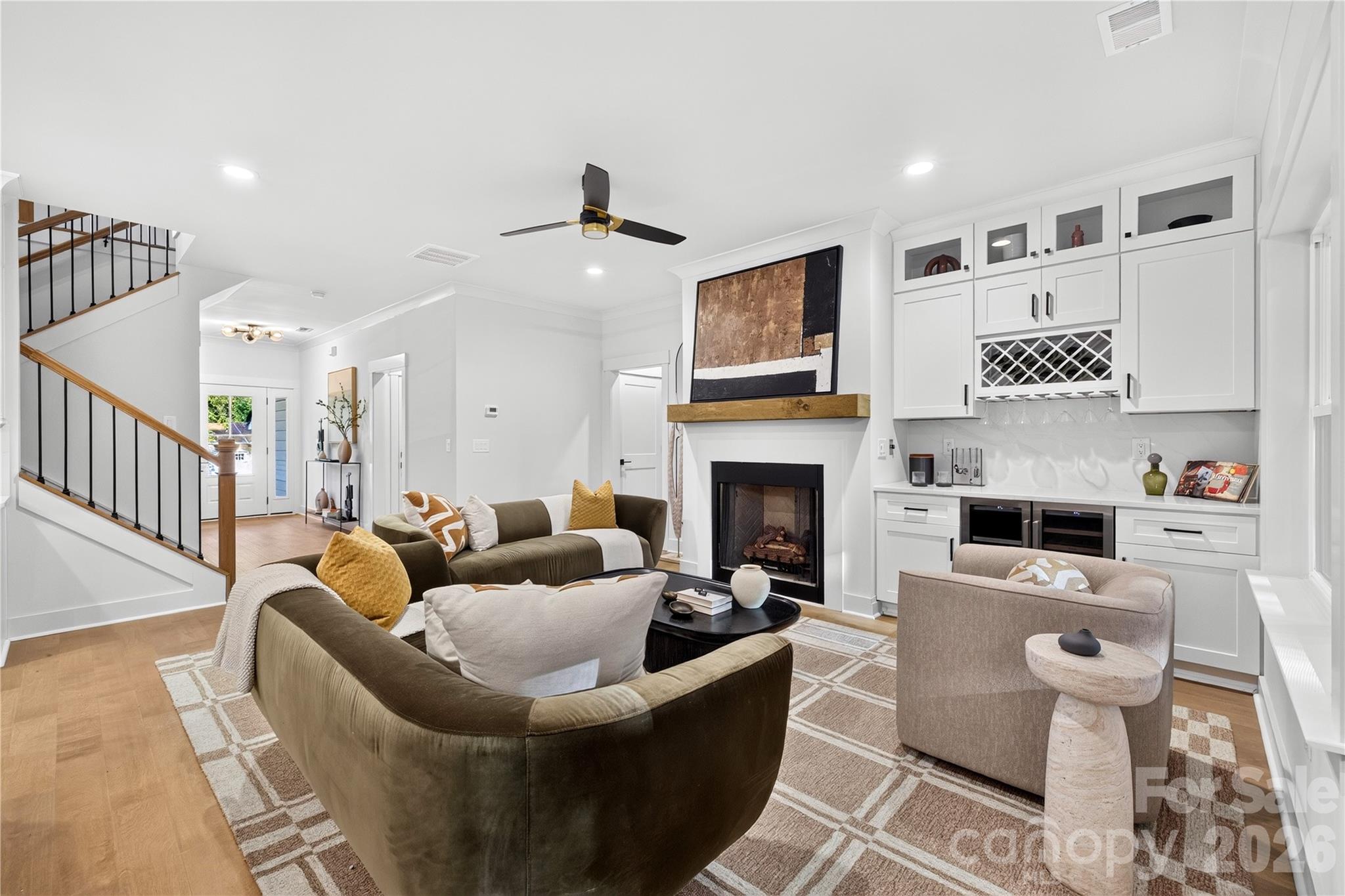 21017 Entrada Drive Property Photo 11