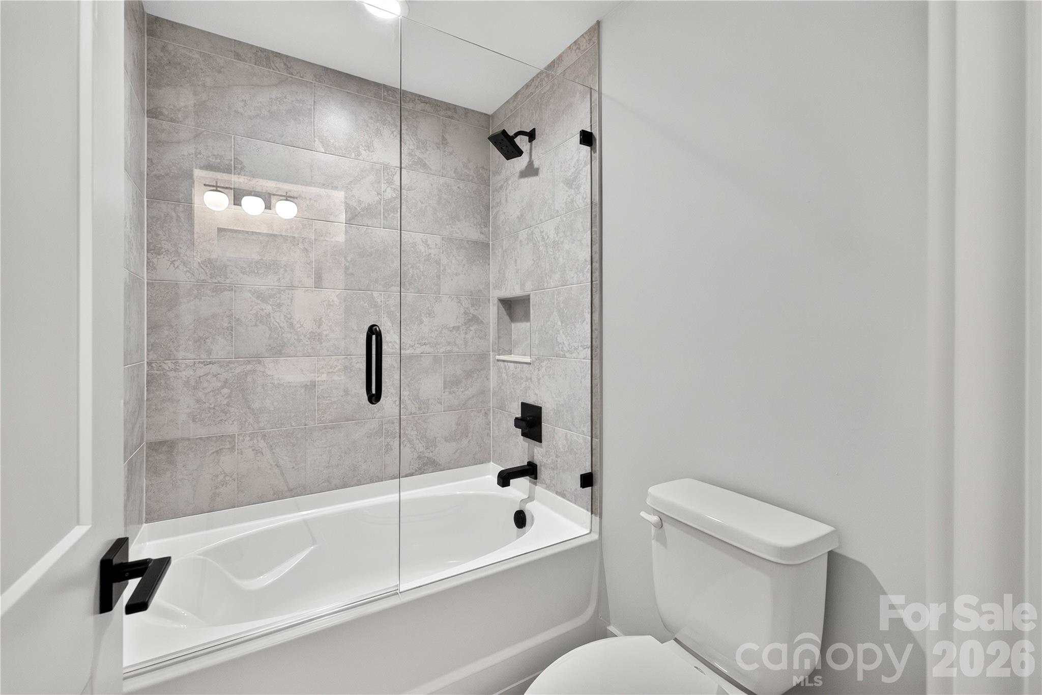 21017 Entrada Drive Property Photo 29