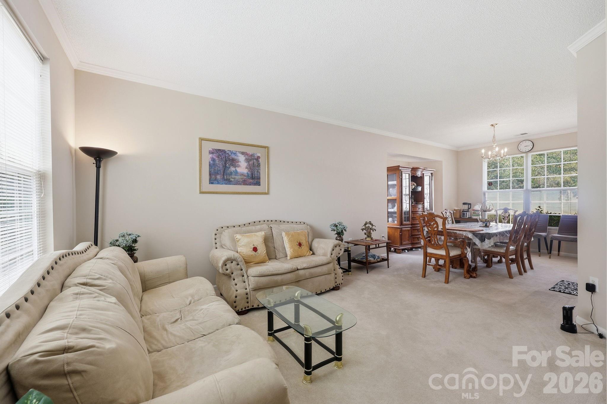 8818 Norway Court Property Photo 5