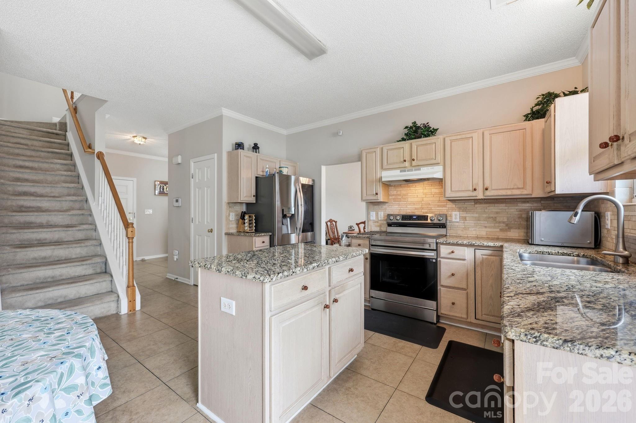 8818 Norway Court Property Photo 11