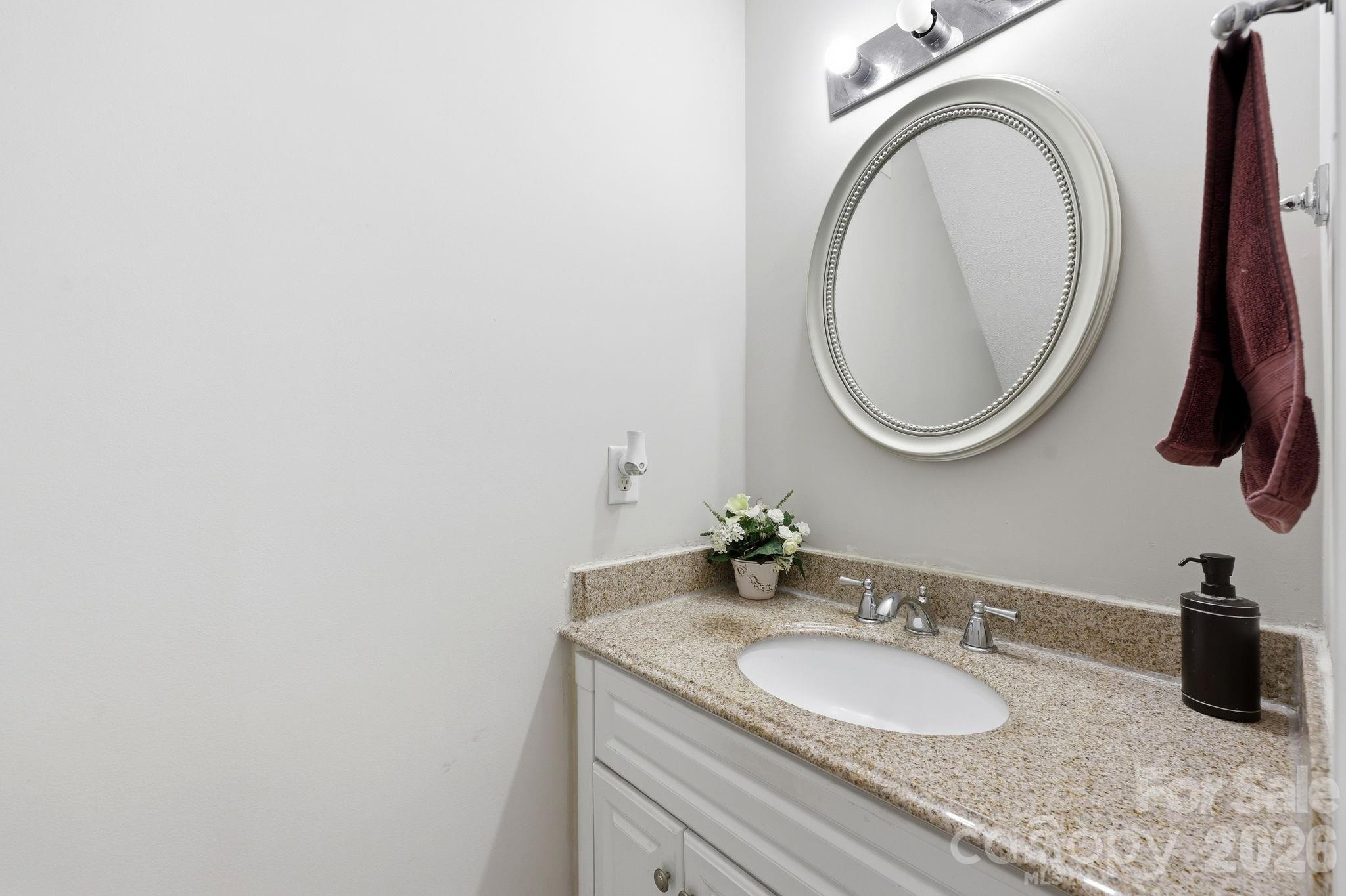 8818 Norway Court Property Photo 16