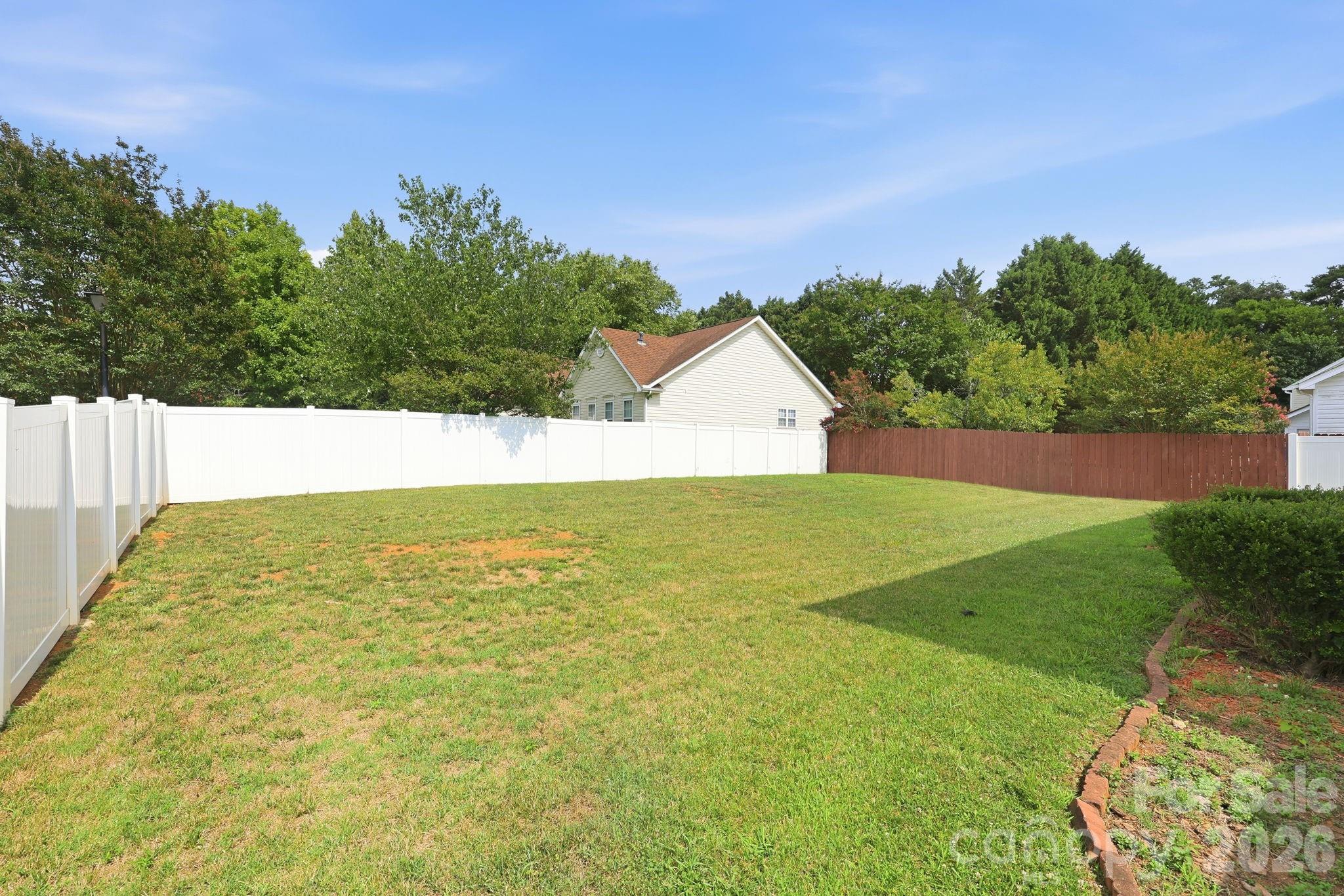8818 Norway Court Property Photo 35