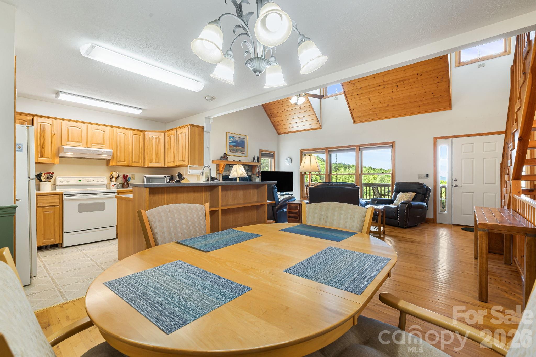 299 Basswood Road Property Photo 7