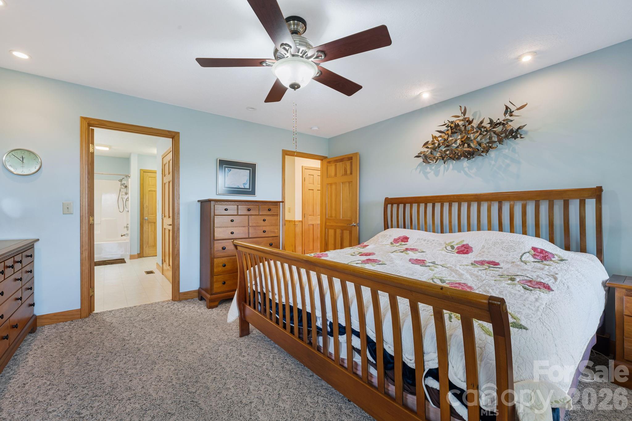 299 Basswood Road Property Photo 11