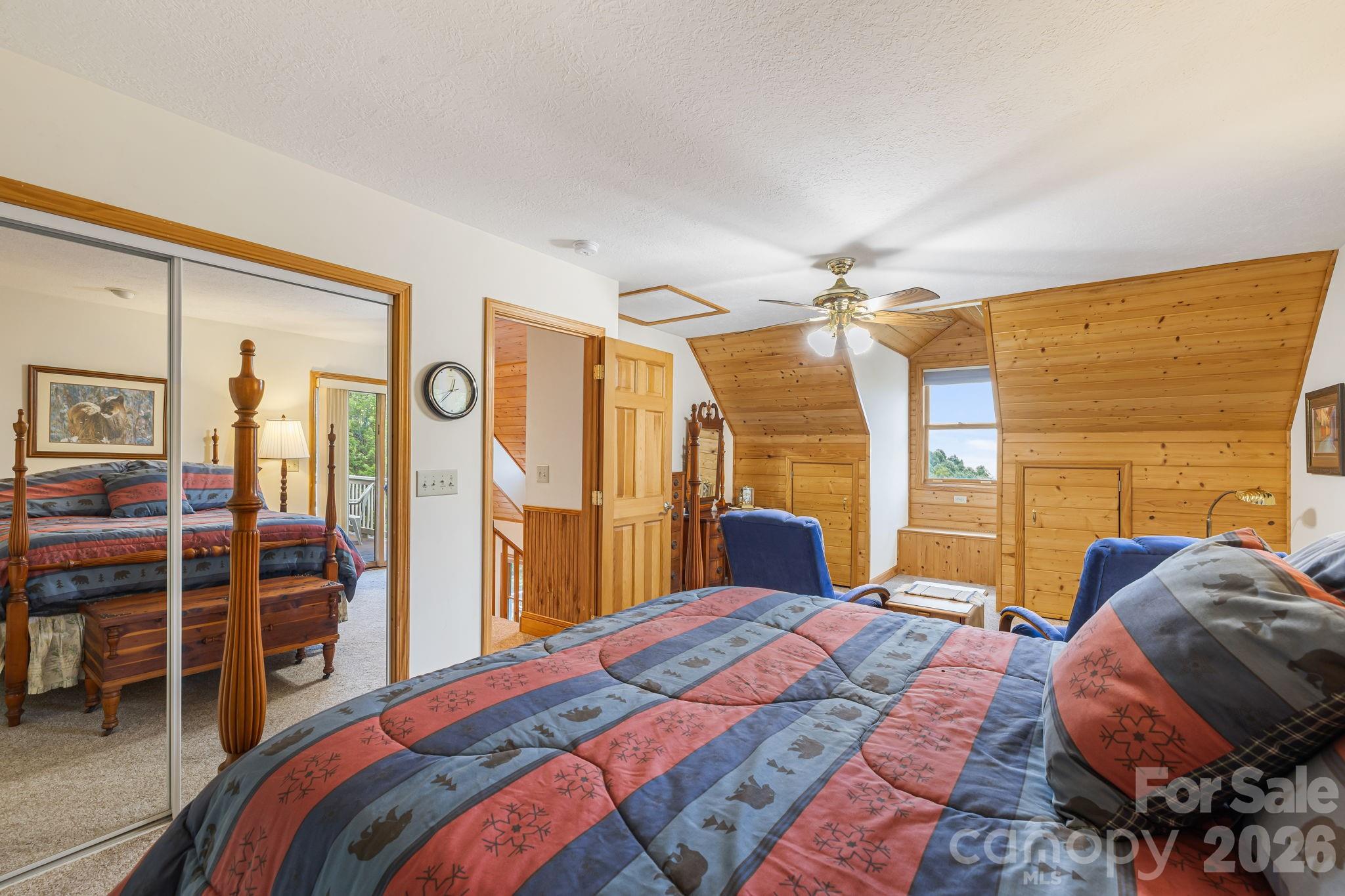 299 Basswood Road Property Photo 15