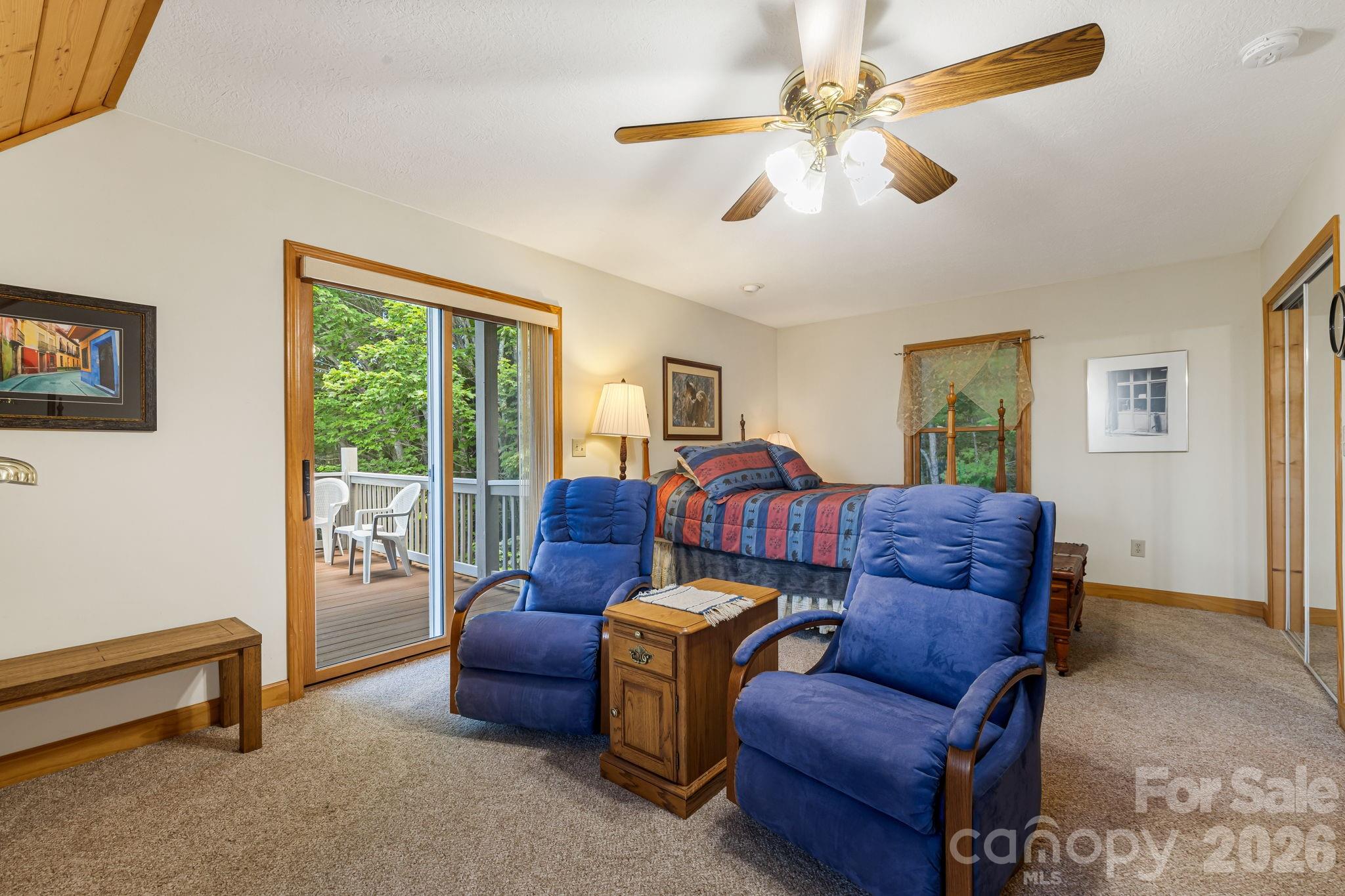 299 Basswood Road Property Photo 16