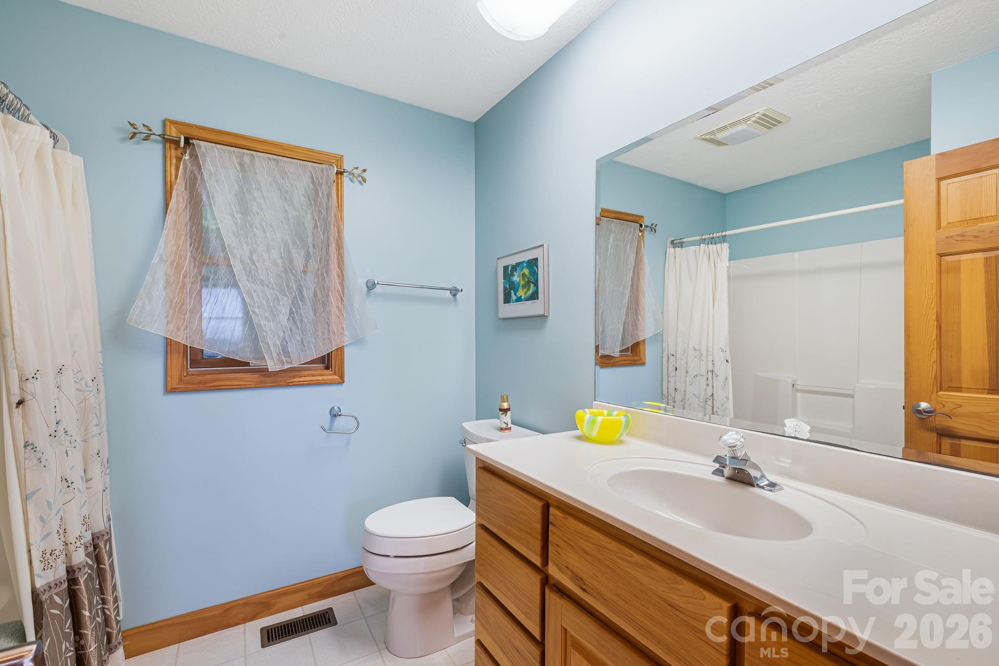 299 Basswood Road Property Photo 23