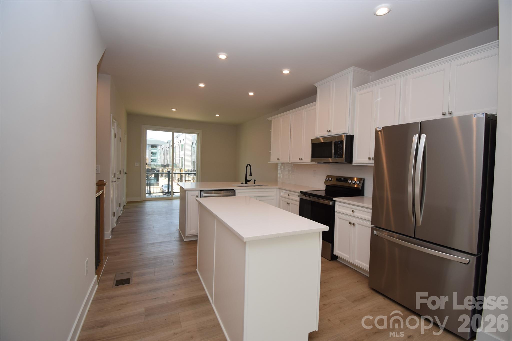 4810 Chastain Avenue Property Photo 7