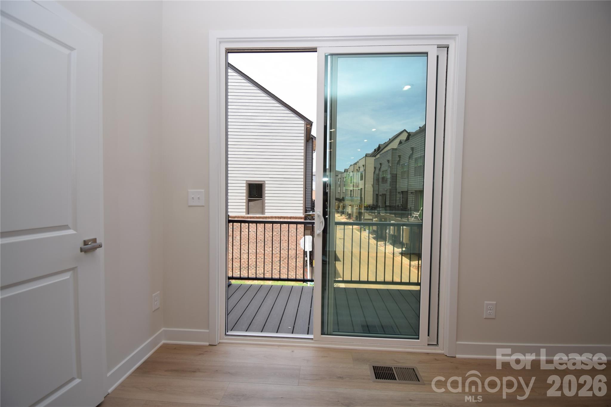 4810 Chastain Avenue Property Photo 11