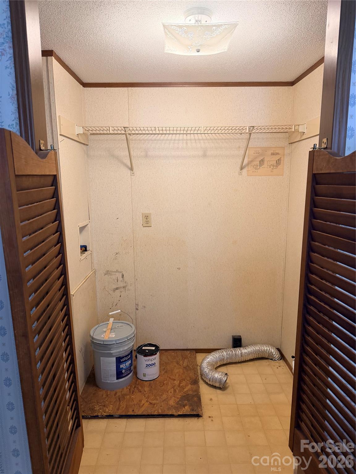 3910 Winter Road Property Photo 7