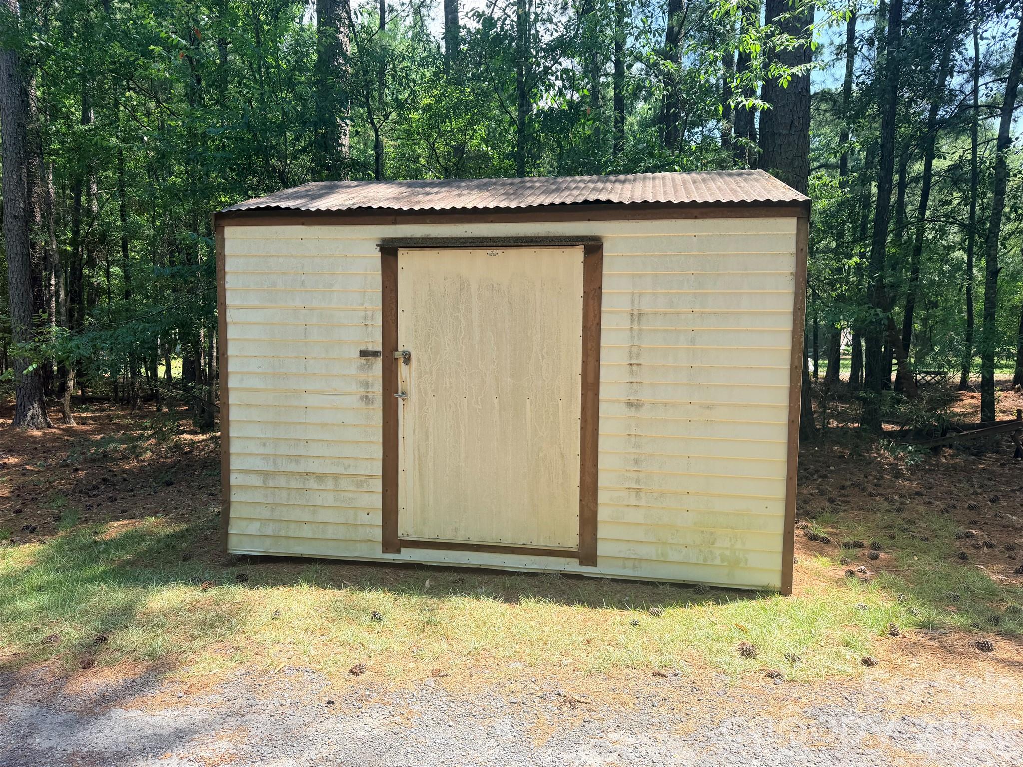 3910 Winter Road Property Photo 25