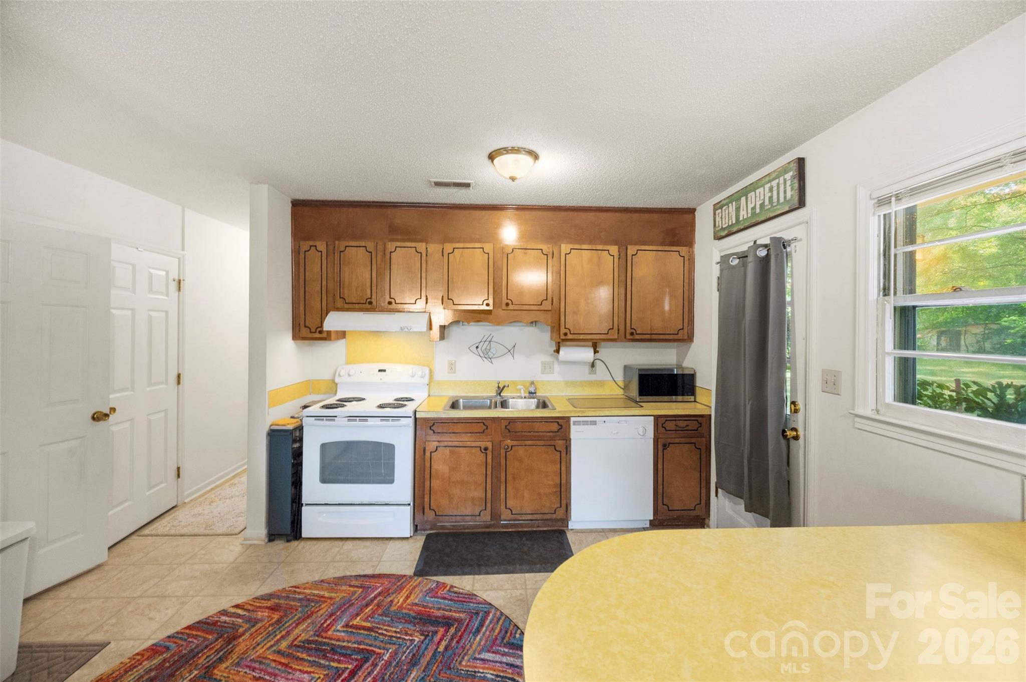 6010 Pleasant Grove Road Property Photo 8