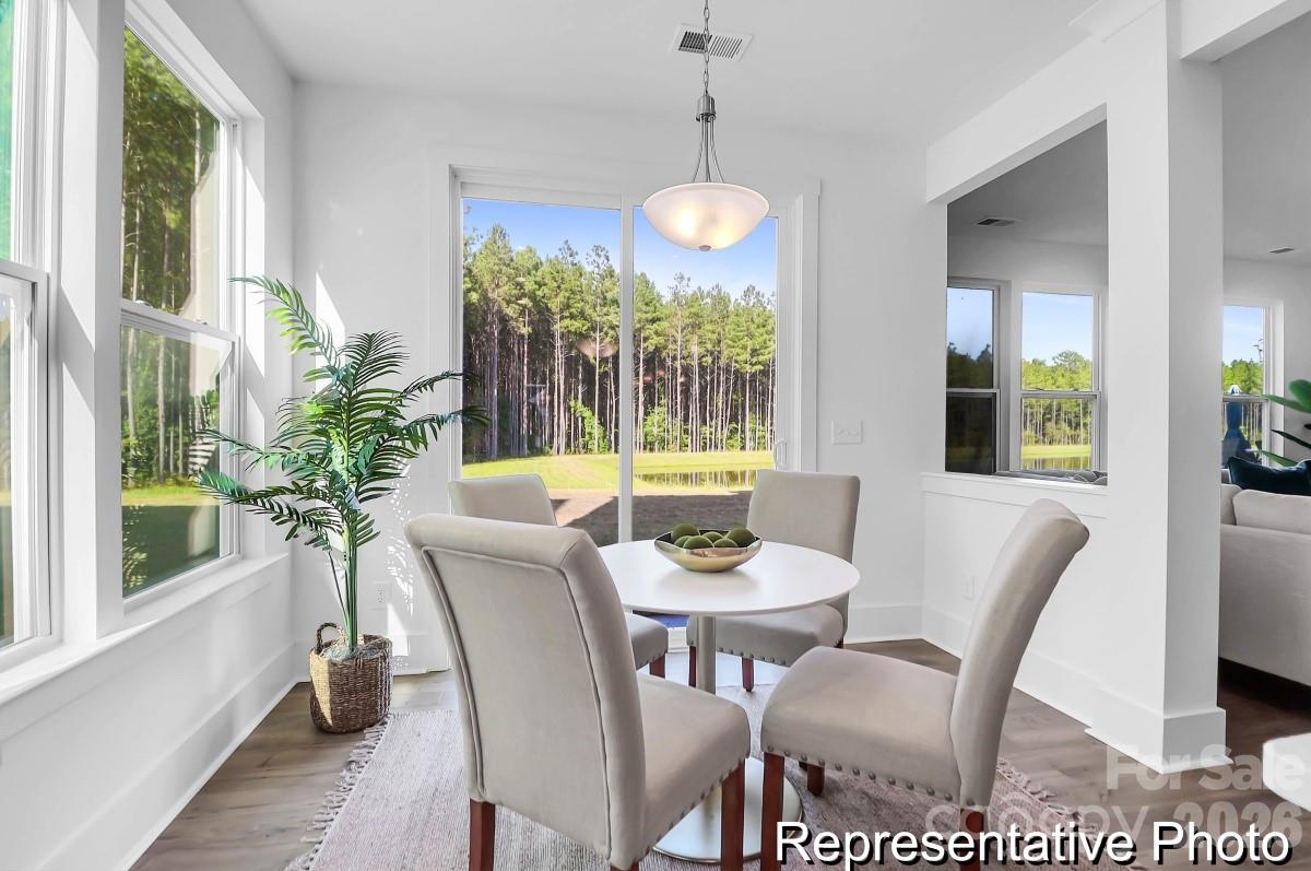 514 Gentle Bend Cove 128b Property Photo 15