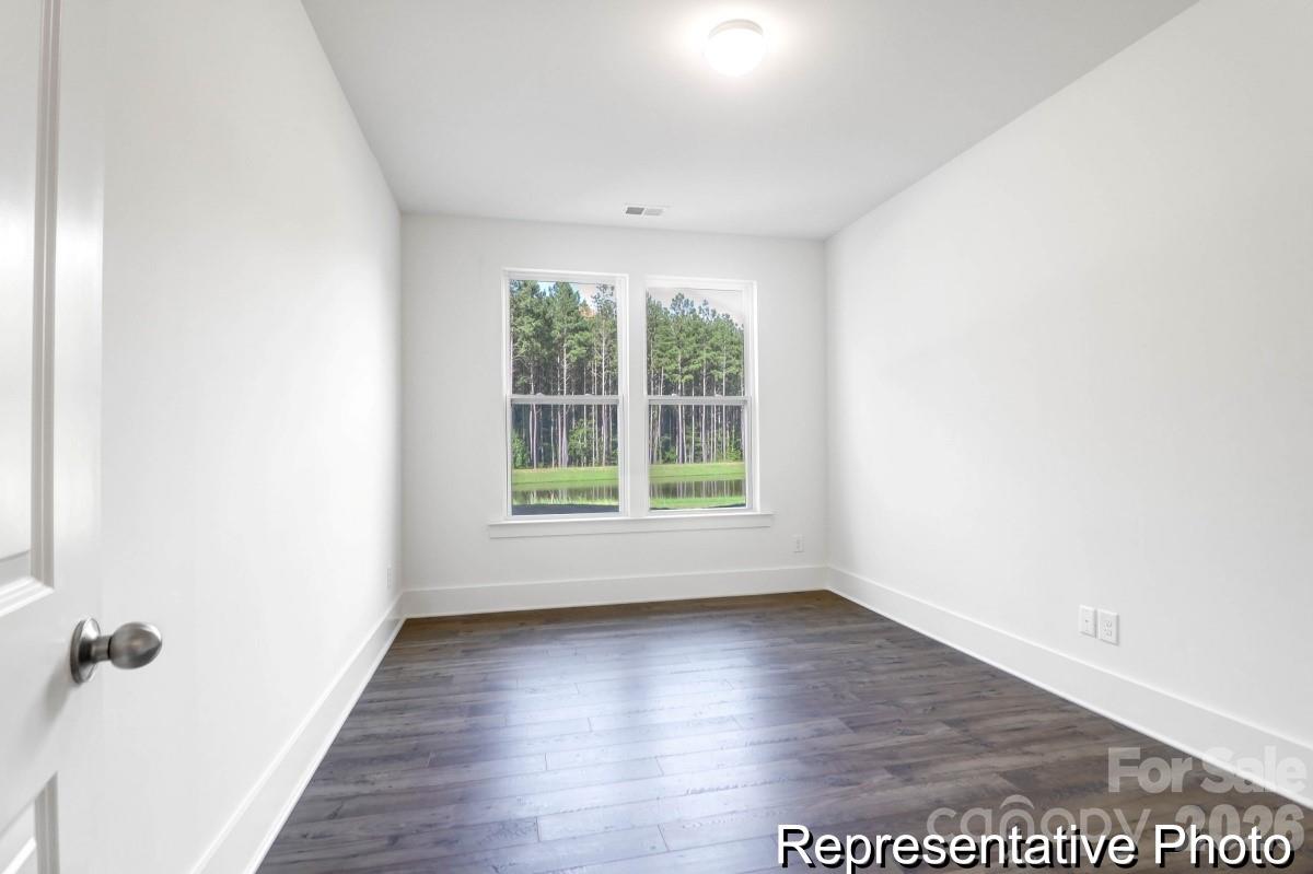 514 Gentle Bend Cove 128b Property Photo 19
